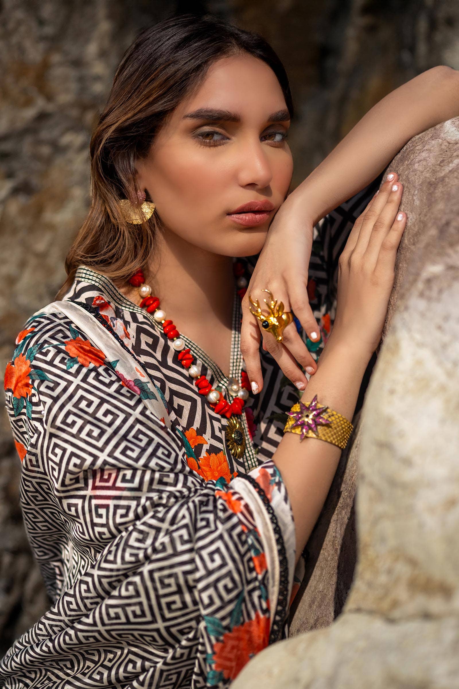 Sana Safinaz | Mahay Spring 24 | H241-013A-2BK - Aqsa Fabrics
