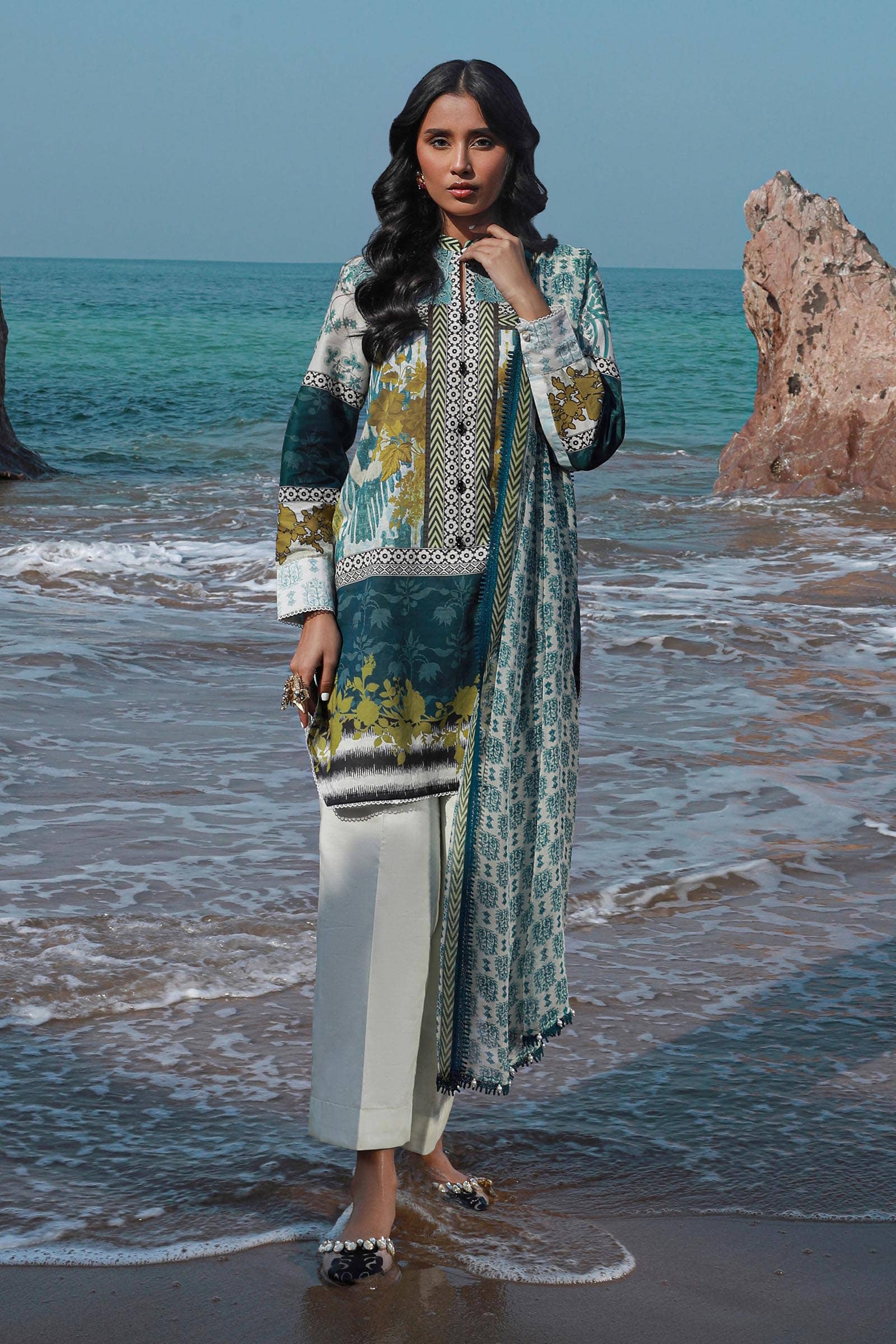 Sana Safinaz | Mahay Spring 24 | H241-015A-2I - Aqsa Fabrics