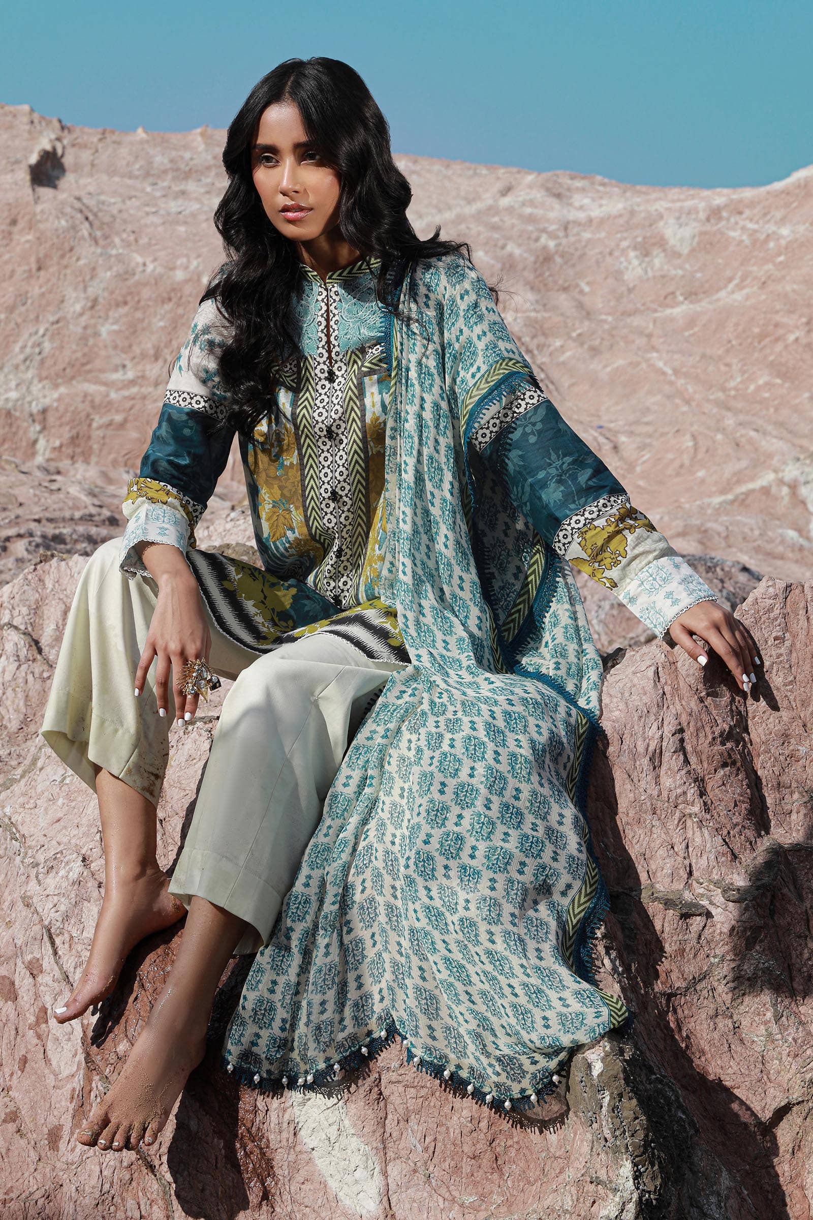 Sana Safinaz | Mahay Spring 24 | H241-015A-2I - Aqsa Fabrics