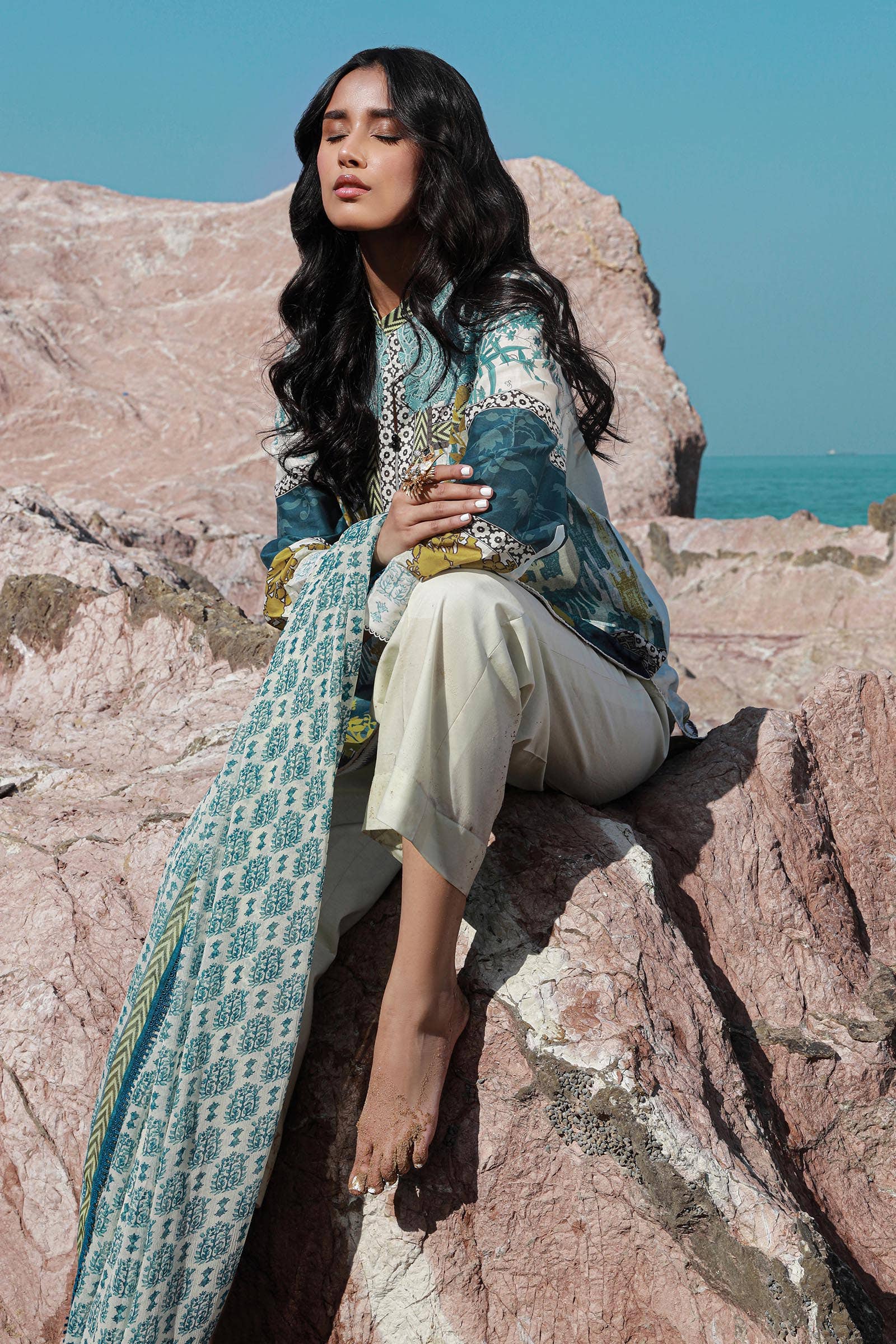 Sana Safinaz | Mahay Spring 24 | H241-015A-2I - Aqsa Fabrics