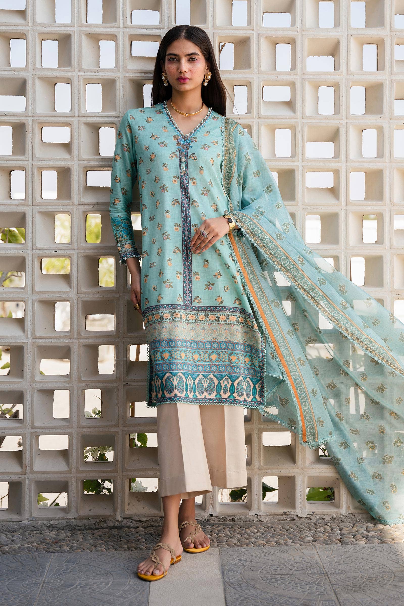 Sana Safinaz | Mahay Spring 24 | H241-017B-2BK - Aqsa Fabrics