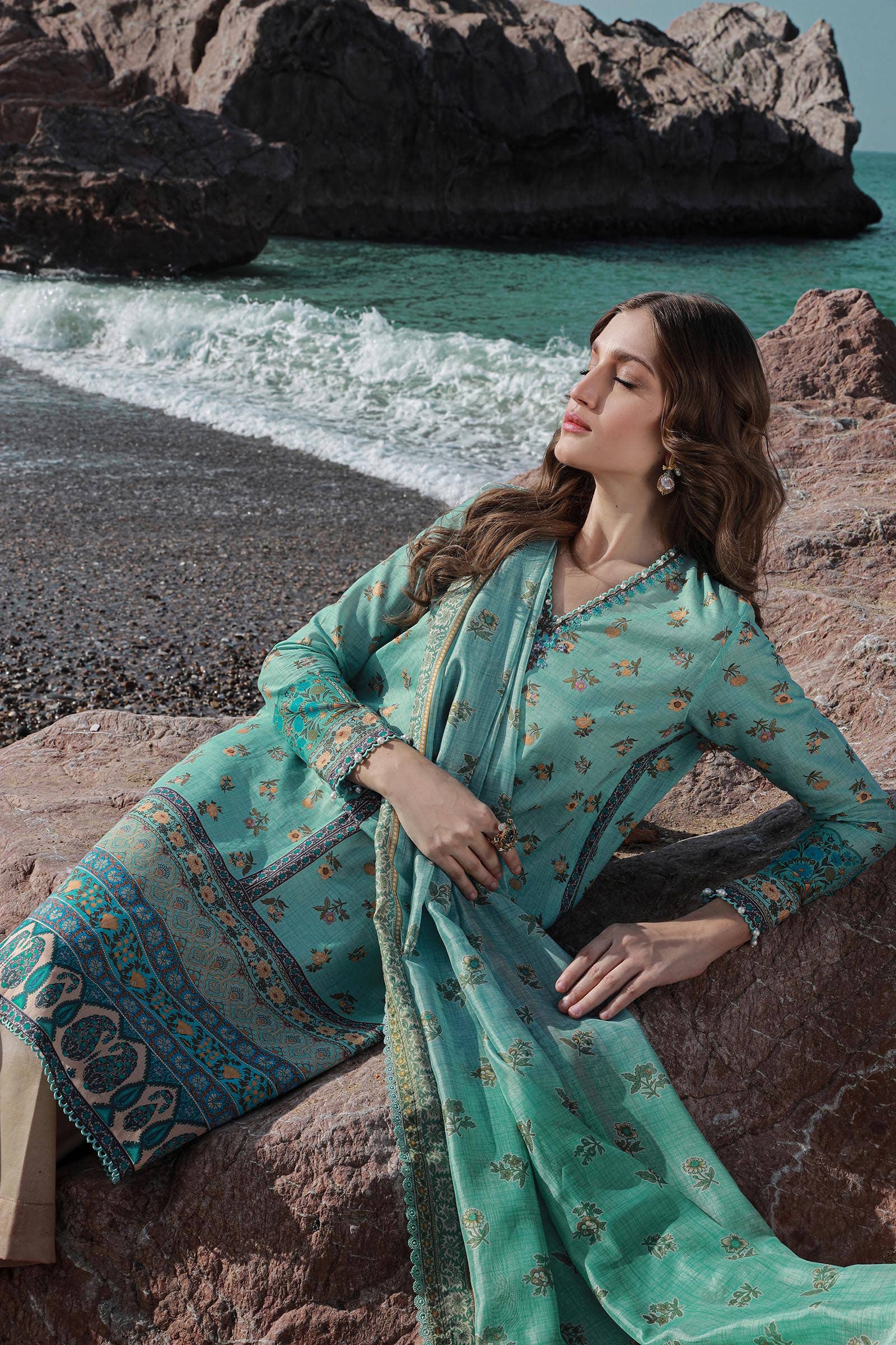 Sana Safinaz | Mahay Spring 24 | H241-017B-2BK - Aqsa Fabrics