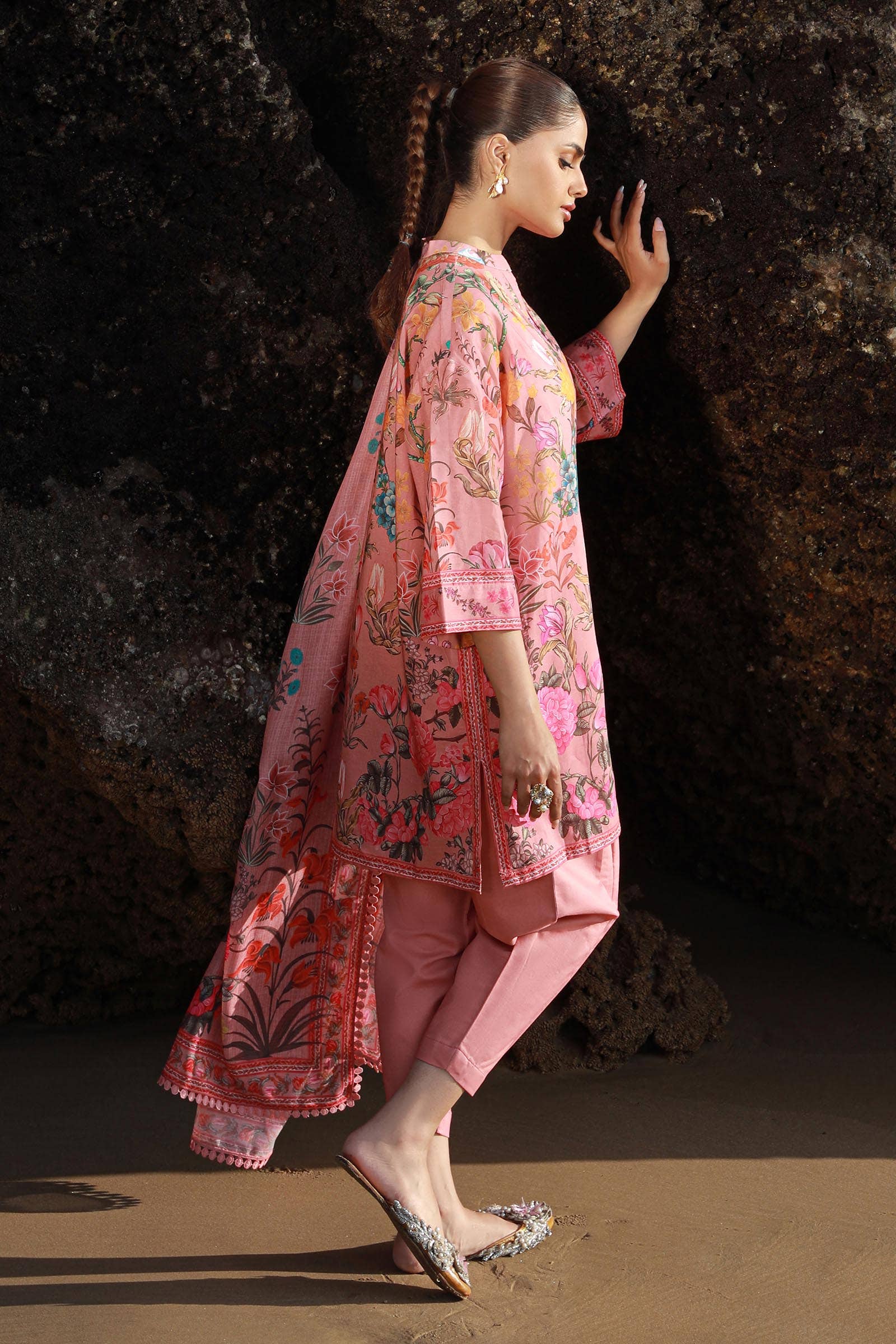 Sana Safinaz | Mahay Spring 24 | H241-019A-3CS - Aqsa Fabrics