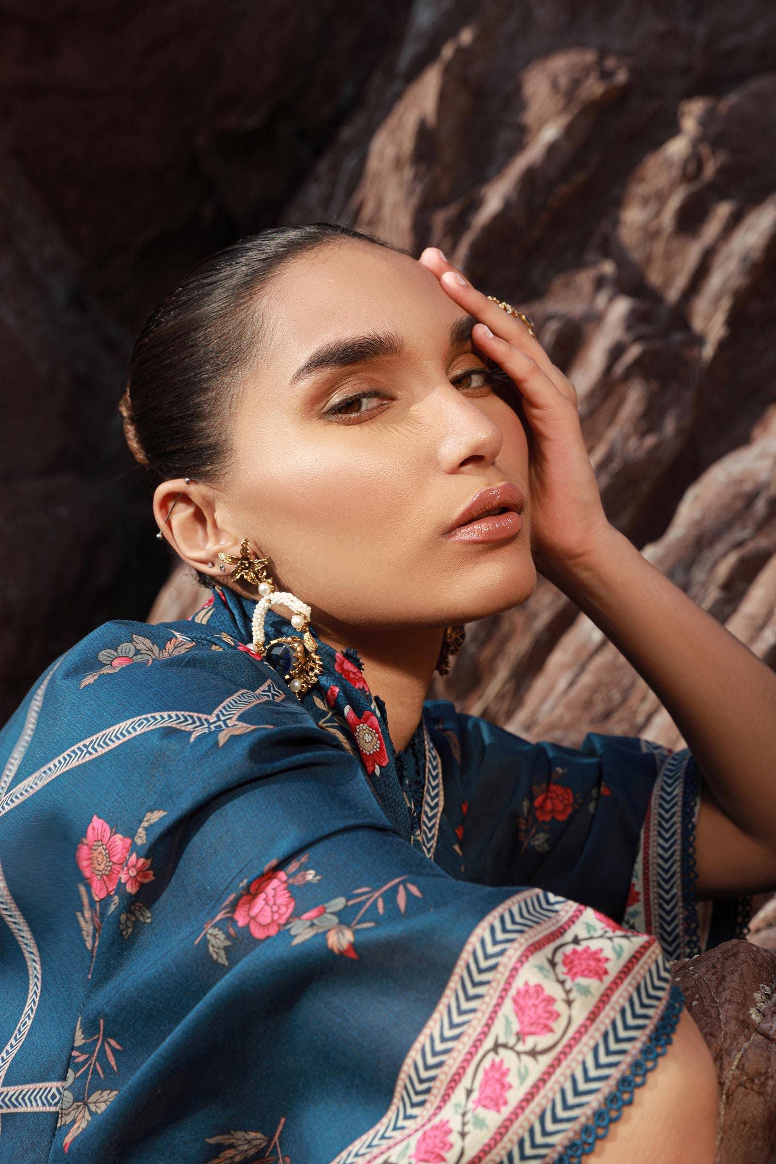 Sana Safinaz | Mahay Spring 24 | H241-020B-3CG - Aqsa Fabrics