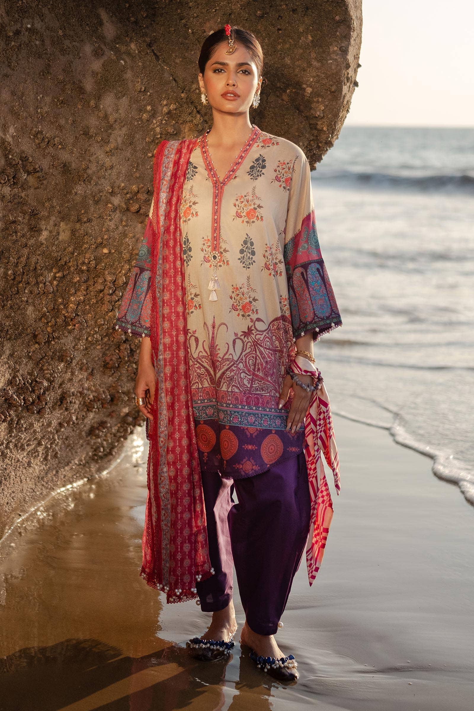 Sana Safinaz | Mahay Spring 24 | H241-021B-3DE - Aqsa Fabrics