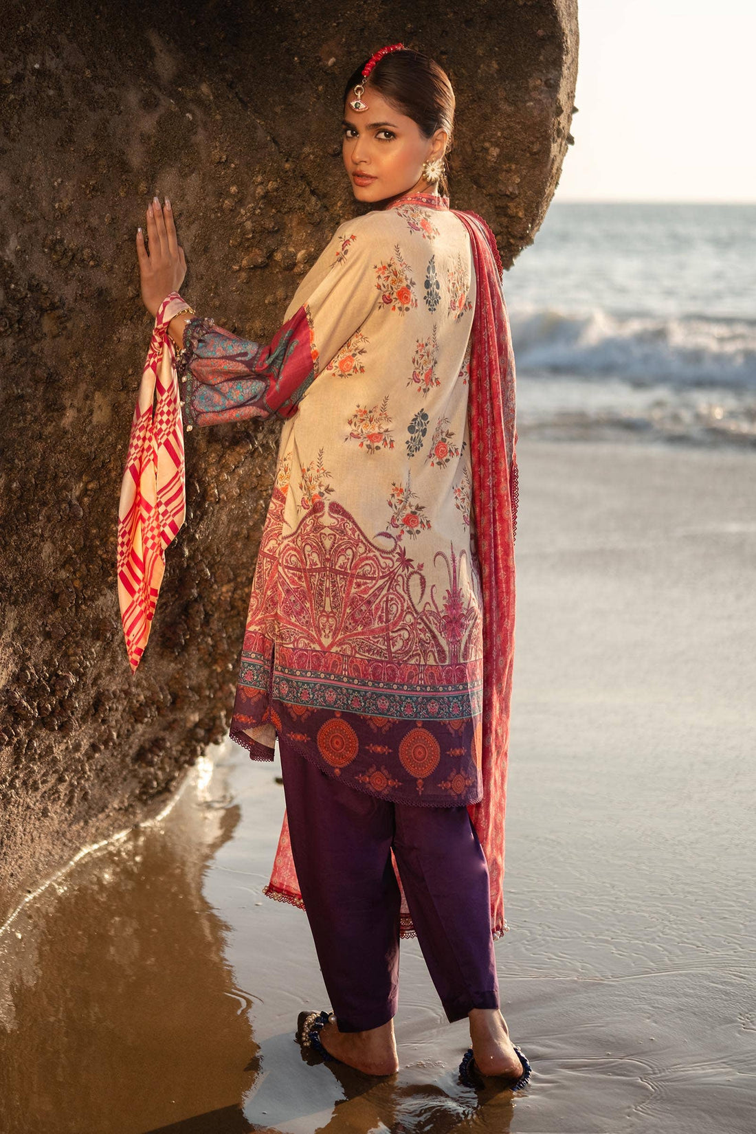 Sana Safinaz | Mahay Spring 24 | H241-021B-3DE - Aqsa Fabrics