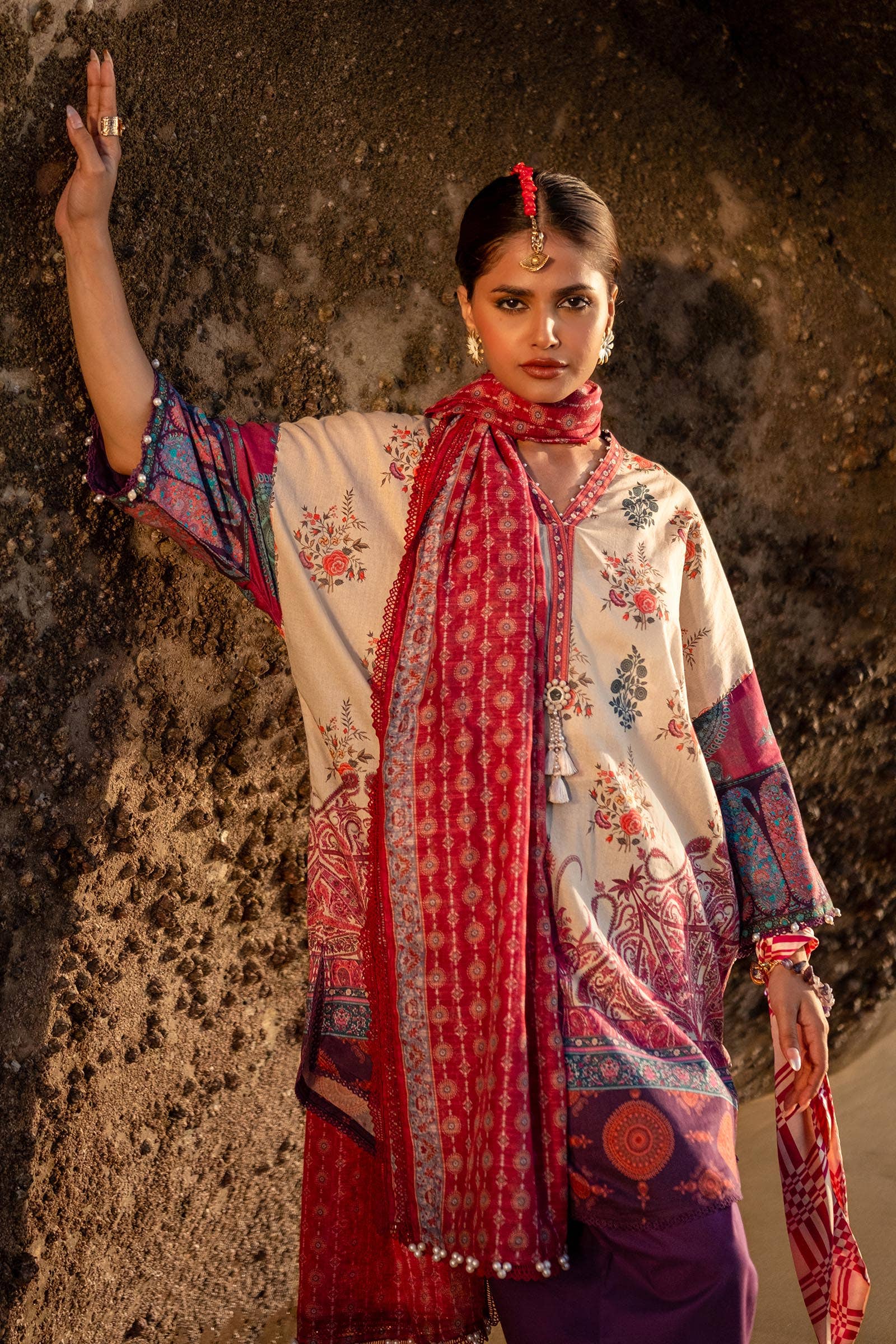 Sana Safinaz | Mahay Spring 24 | H241-021B-3DE - Aqsa Fabrics