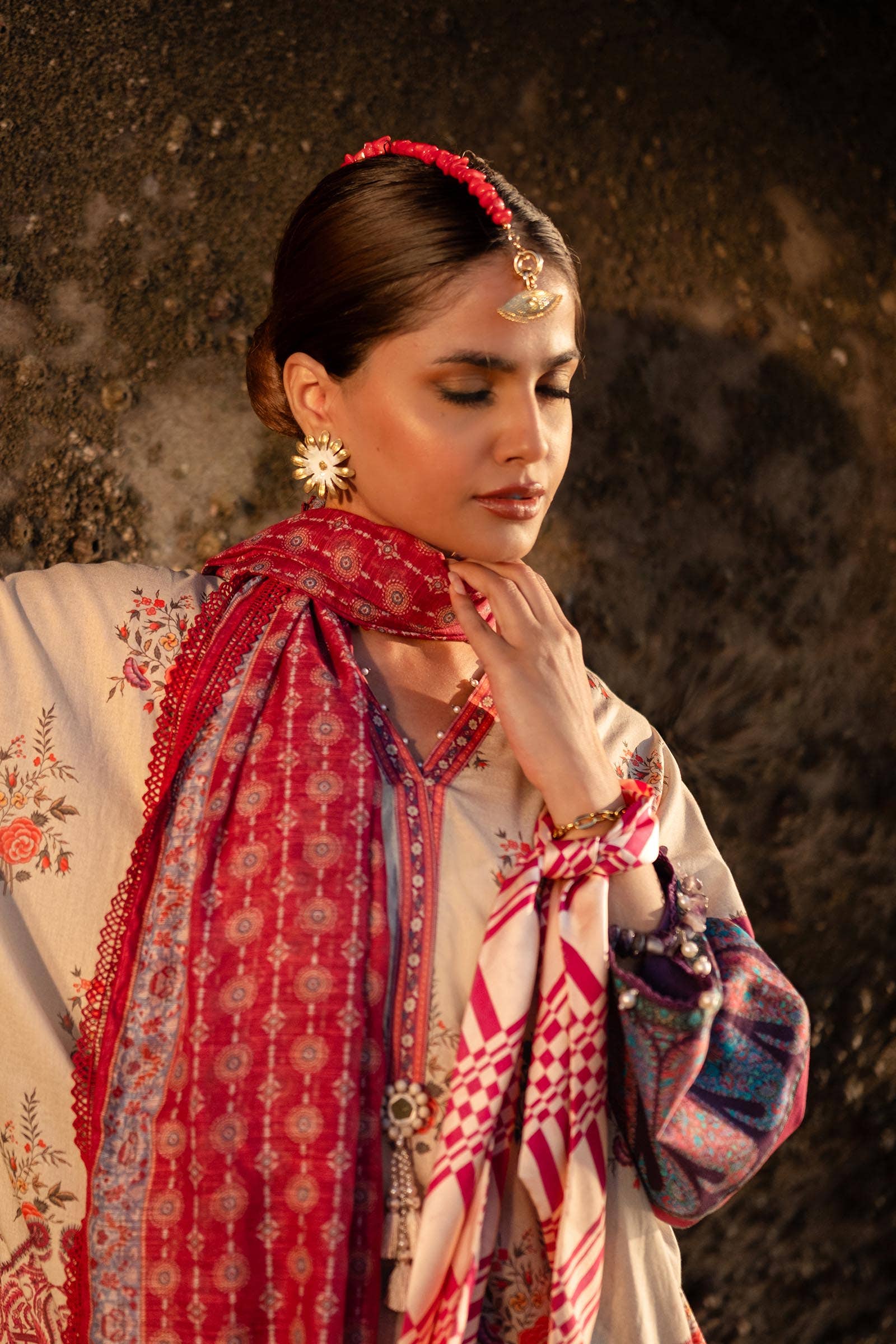 Sana Safinaz | Mahay Spring 24 | H241-021B-3DE - Aqsa Fabrics