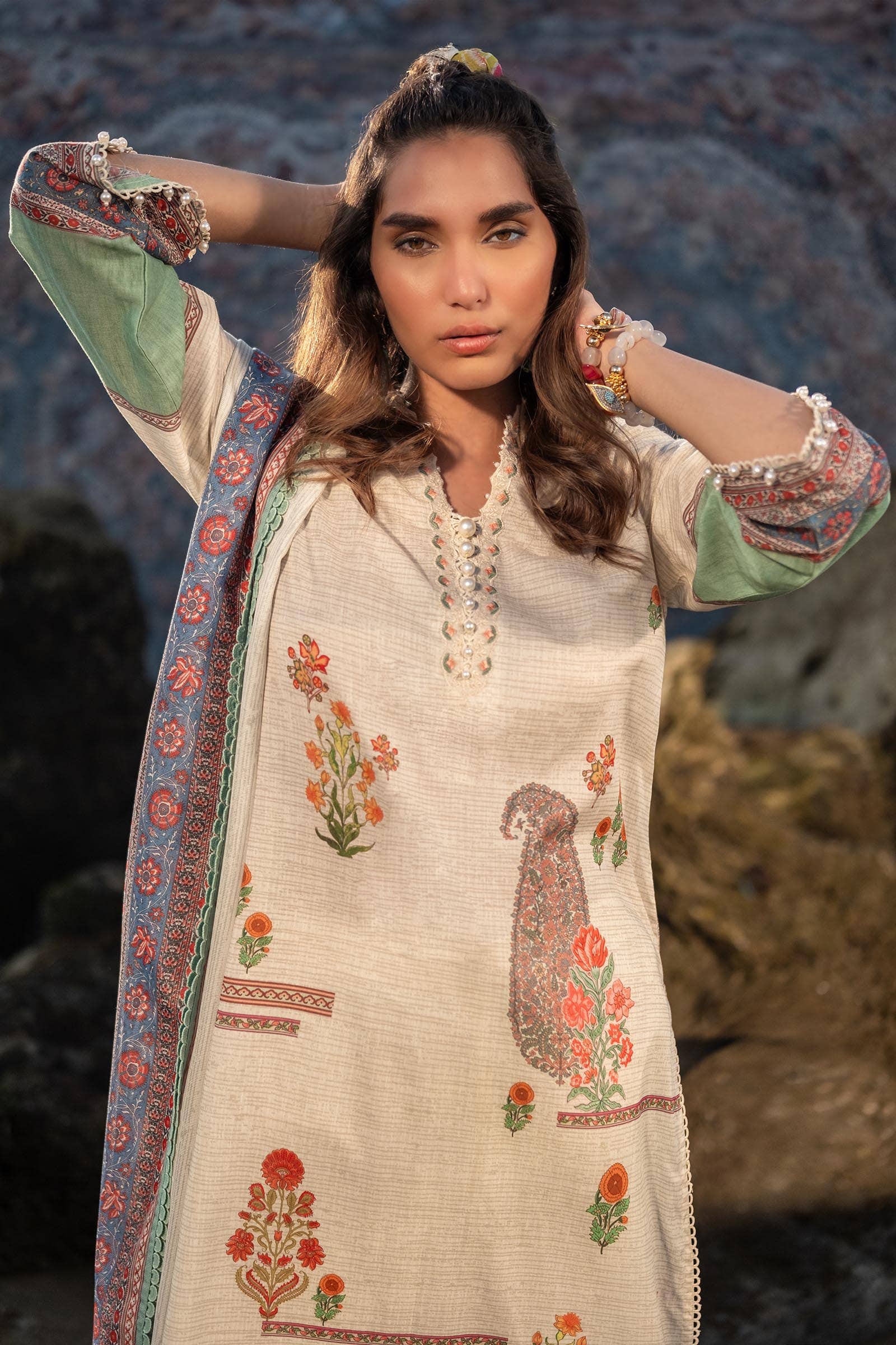Sana Safinaz | Mahay Spring 24 | H241-022A-2BS - Aqsa Fabrics