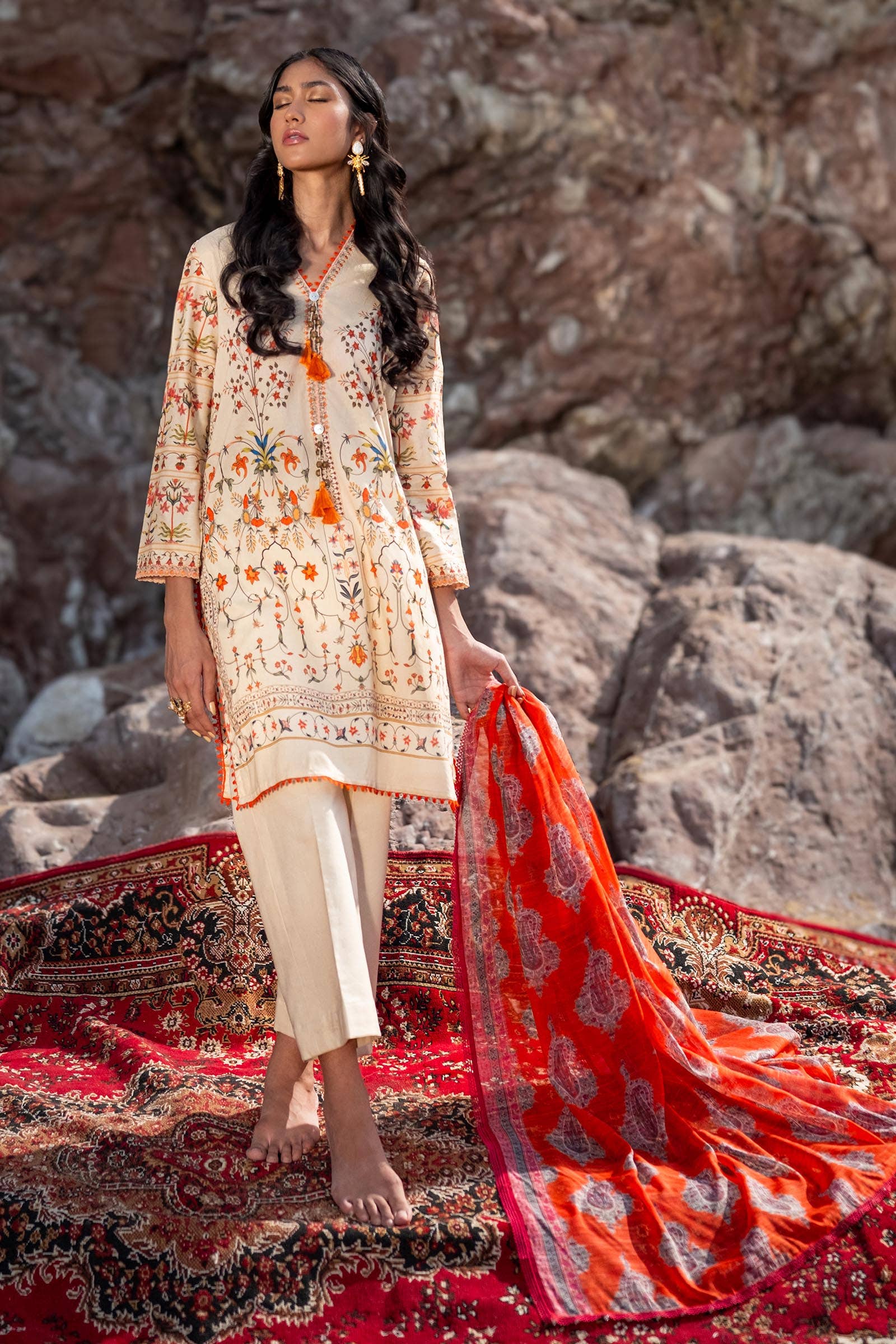 Sana Safinaz | Mahay Spring 24 | H241-023A-2DD - Aqsa Fabrics