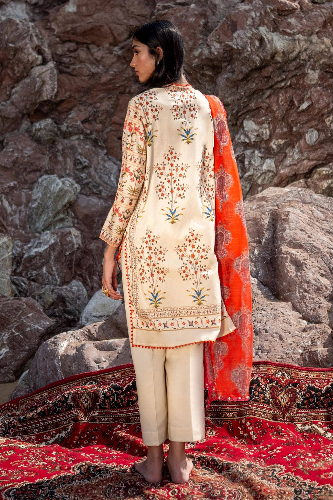 Sana Safinaz | Mahay Spring 24 | H241-023A-2DD - Aqsa Fabrics