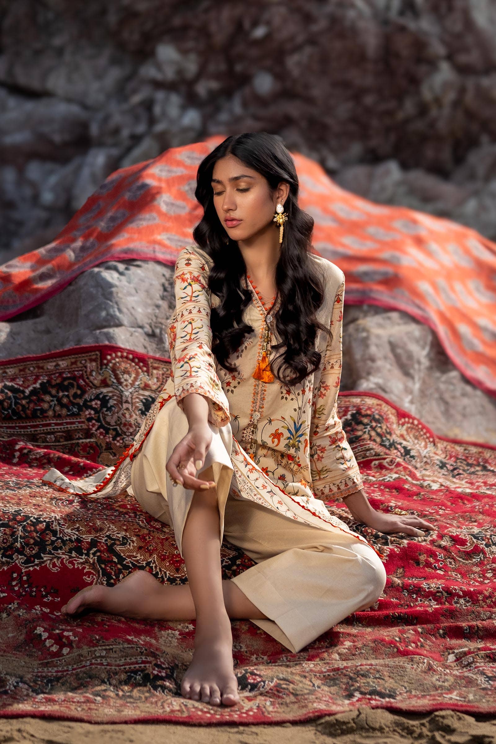 Sana Safinaz | Mahay Spring 24 | H241-023A-2DD - Aqsa Fabrics