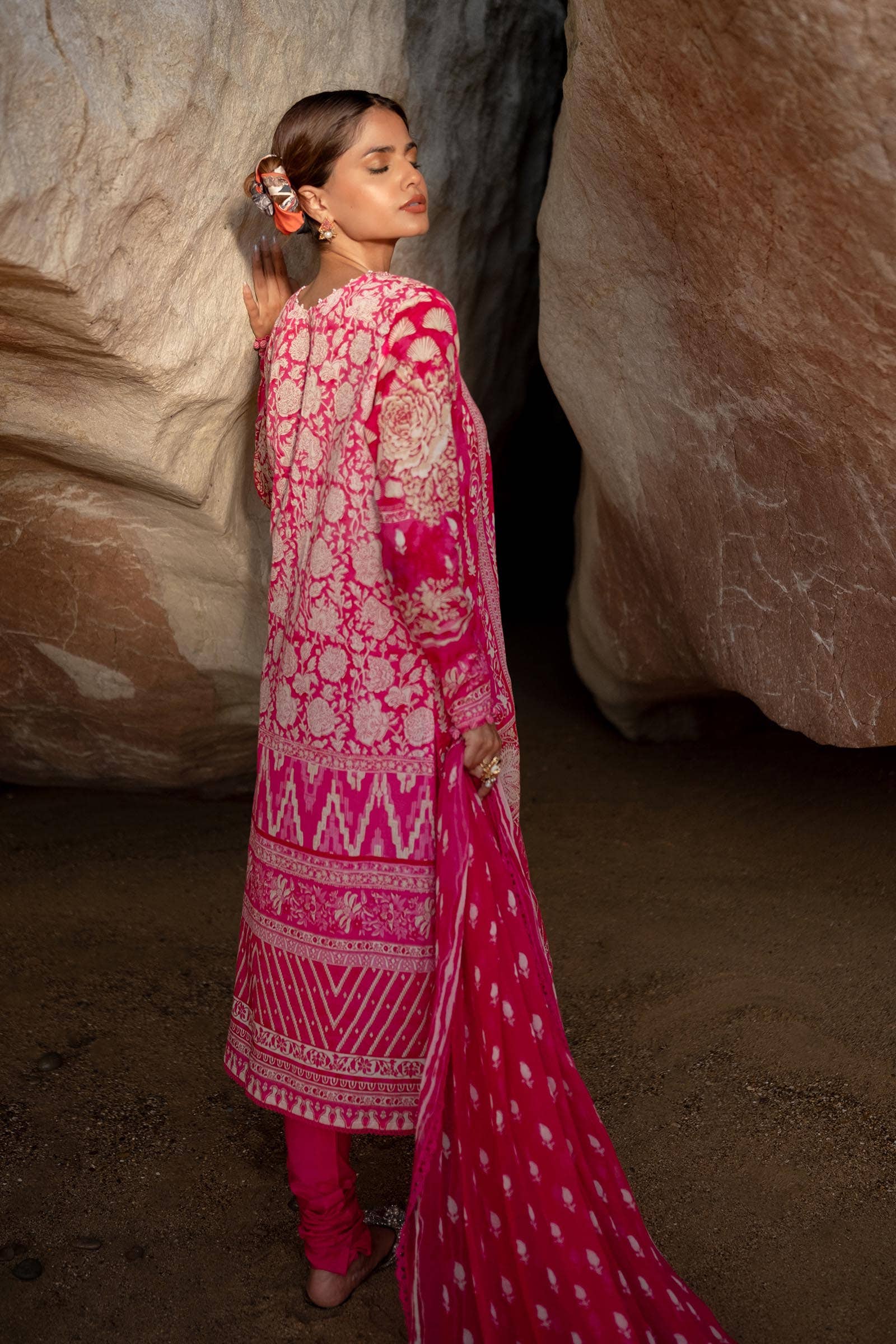 Sana Safinaz | Mahay Spring 24 | H241-005A-3CI - Aqsa Fabrics