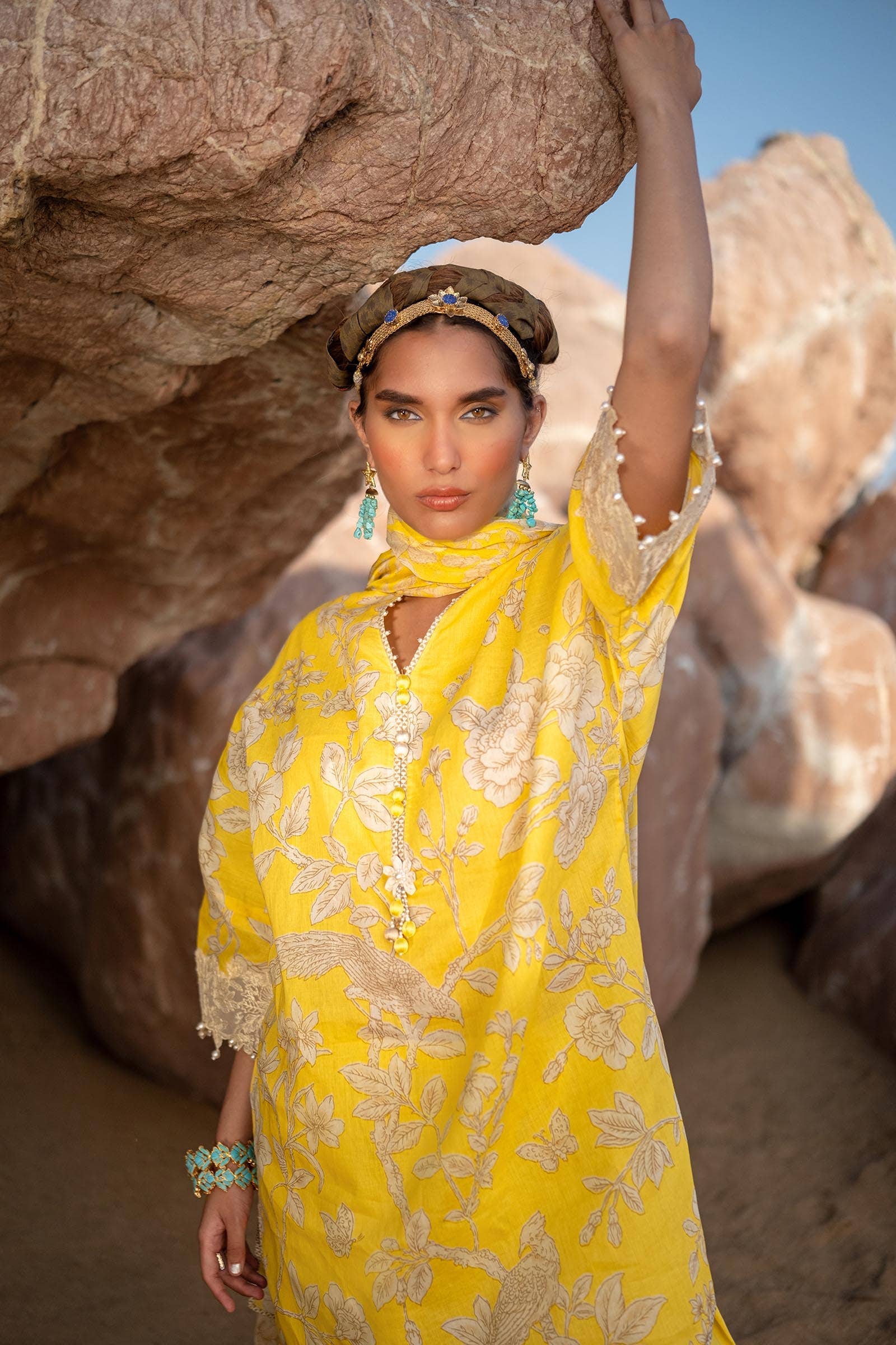Sana Safinaz | Mahay Spring 24 | H241-001A-3CI - Aqsa Fabrics