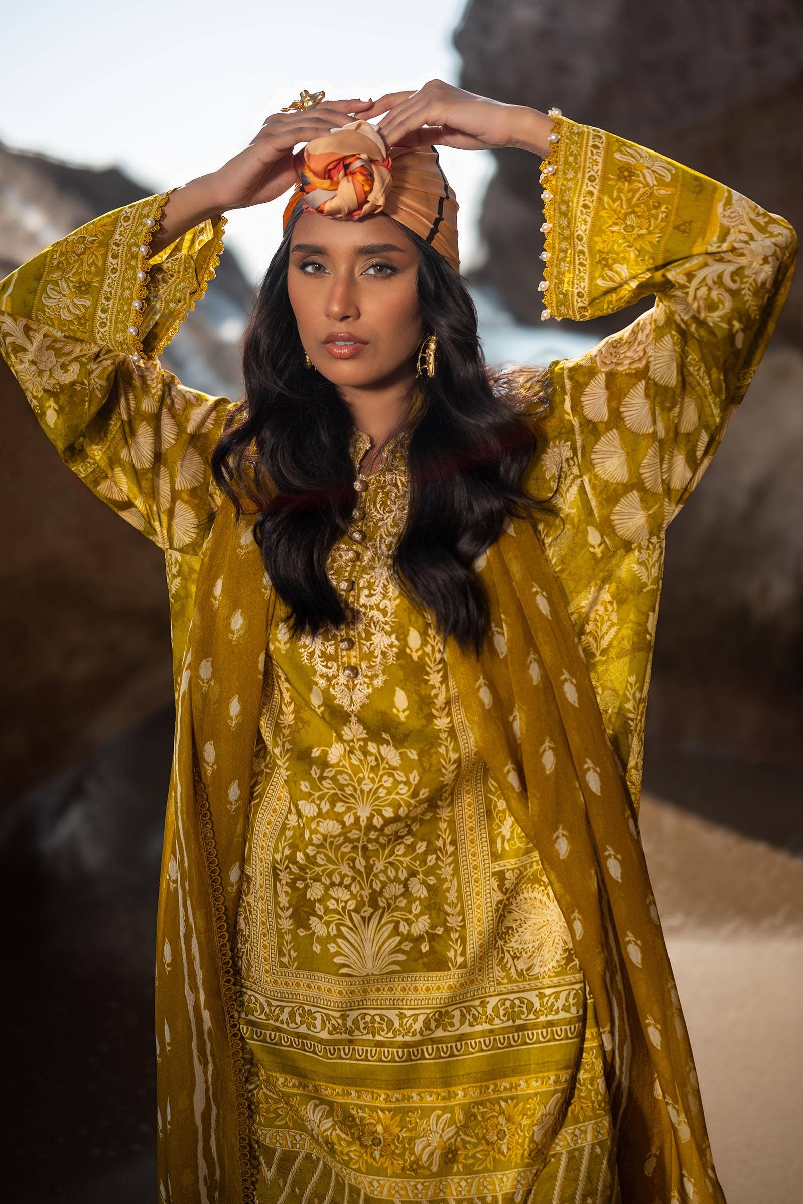 Sana Safinaz | Mahay Spring 24 | H241-005B-3CI - Aqsa Fabrics