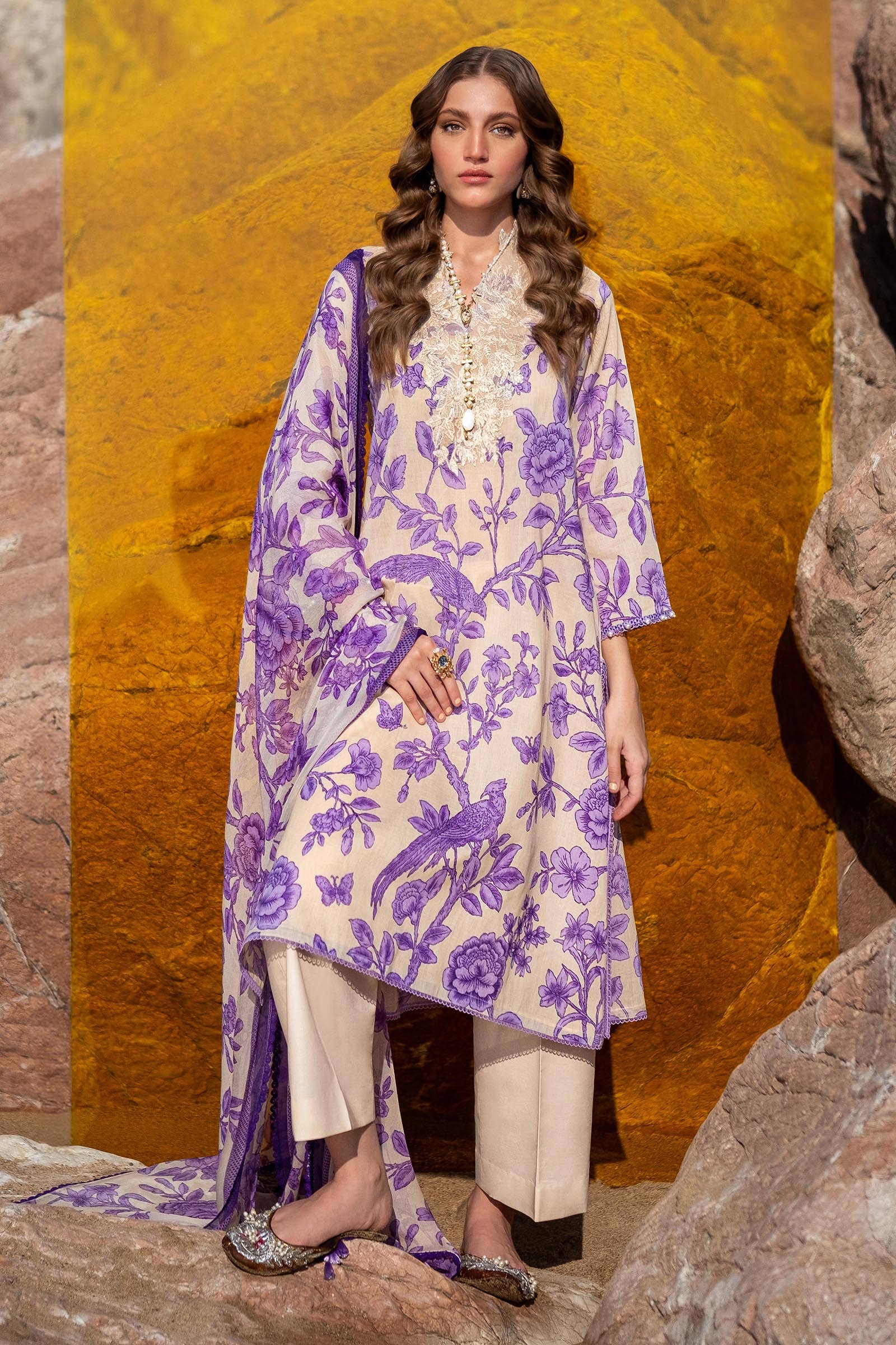 Sana Safinaz | Mahay Spring 24 | H241-001B-3CI - Aqsa Fabrics
