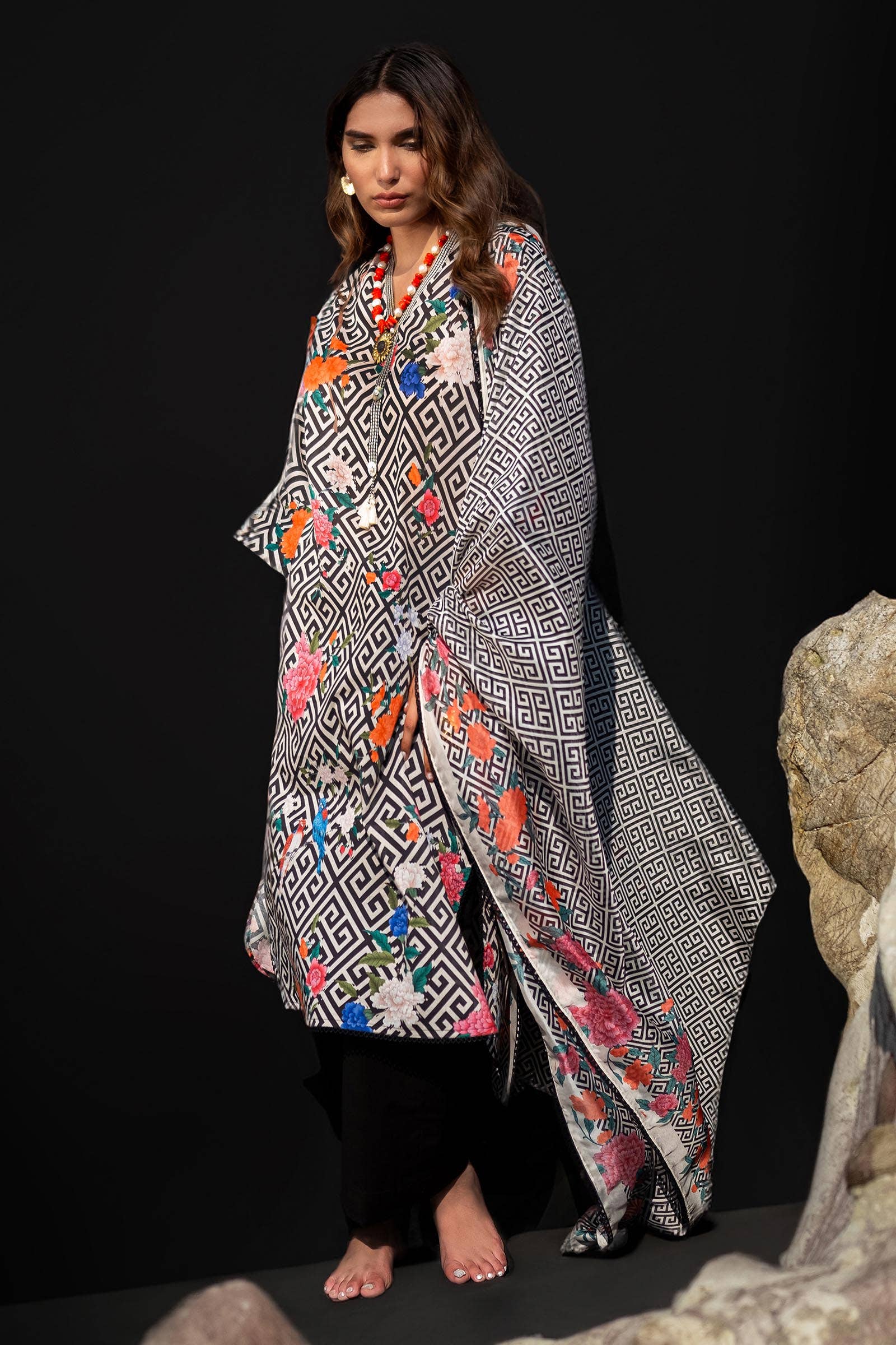 Sana Safinaz | Mahay Spring 24 | H241-013A-2BK - Aqsa Fabrics