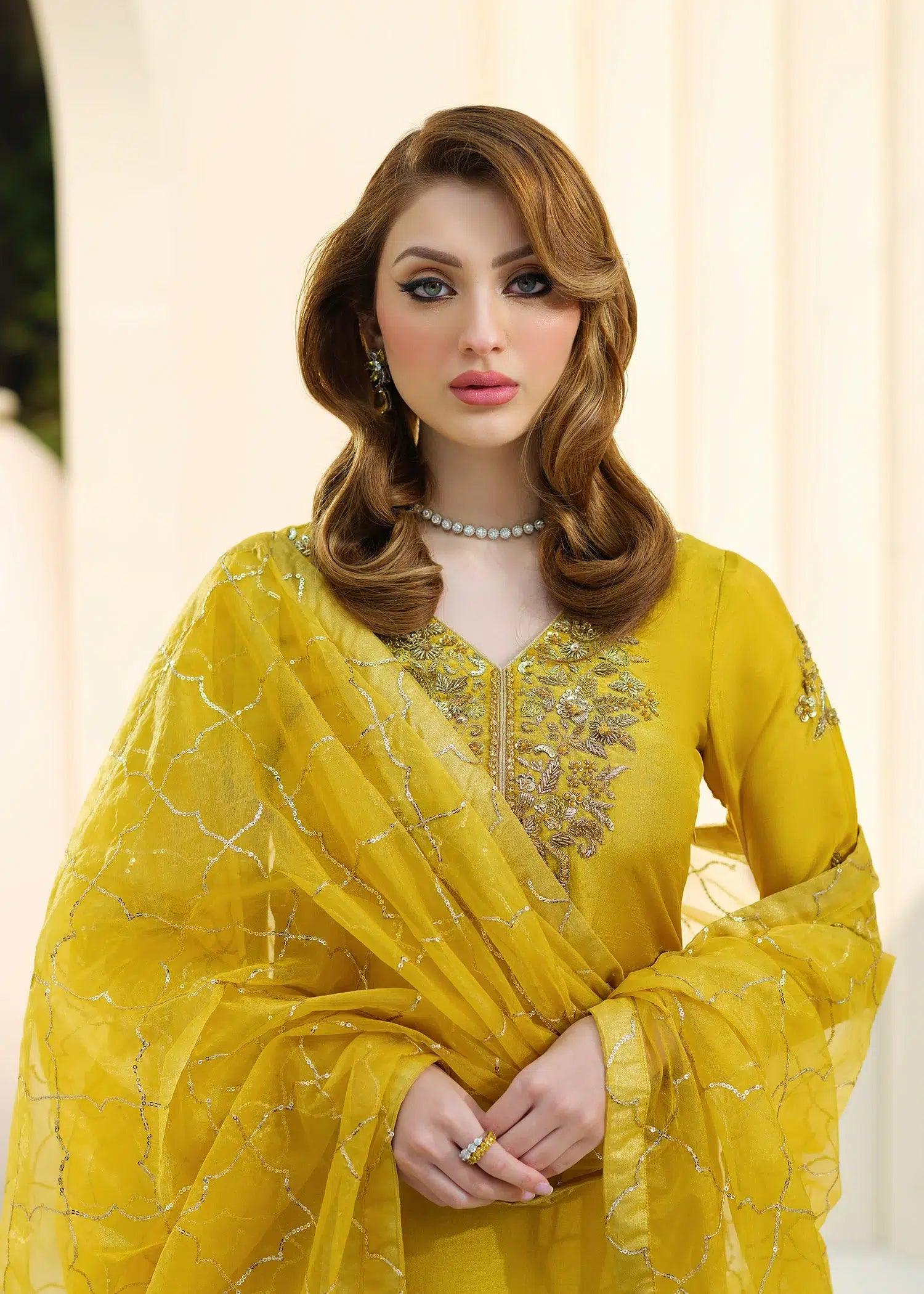Mahum Asad | Forever and Ever Formals | Lyra - Aqsa Fabrics