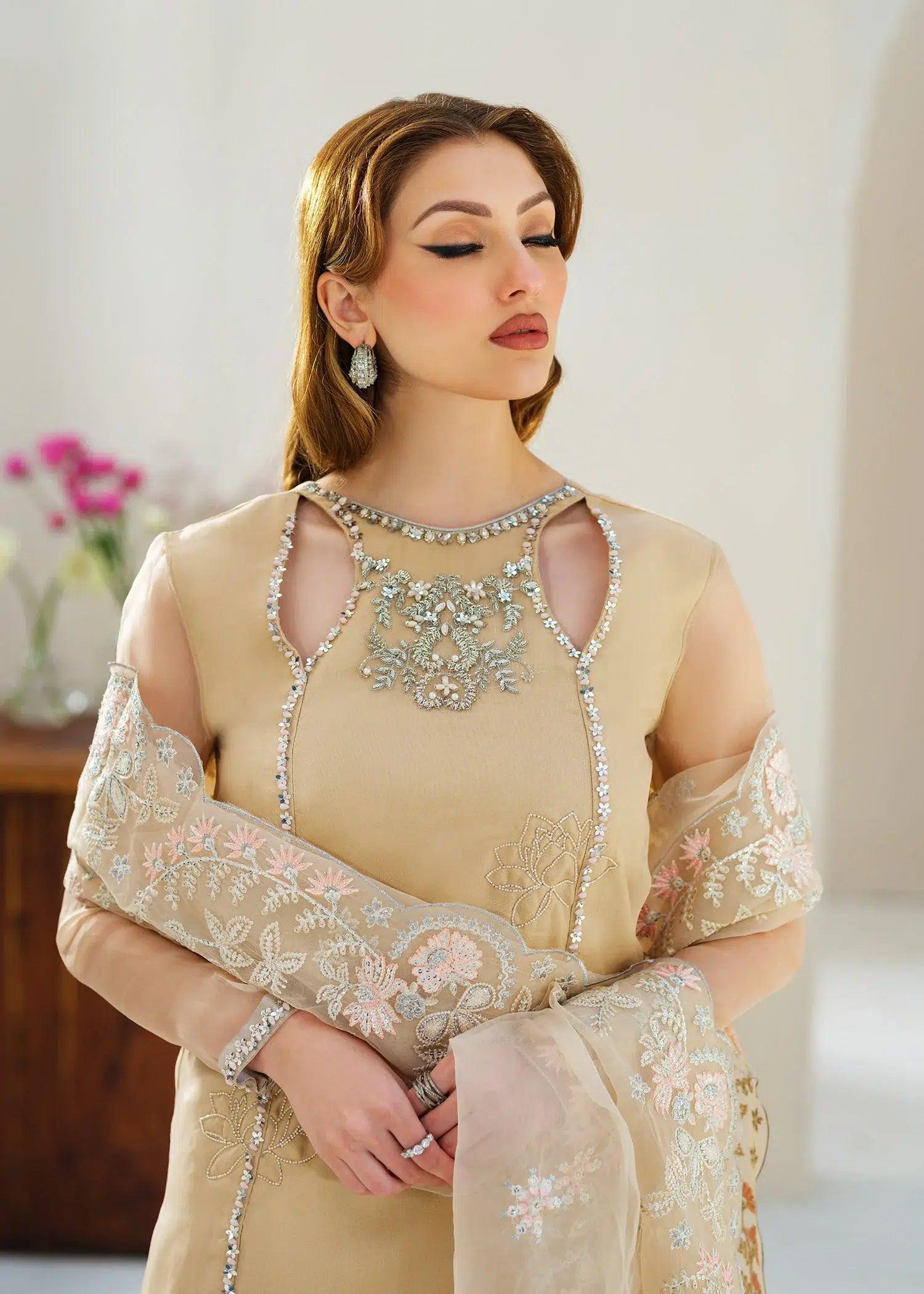 Mahum Asad | Forever and Ever Formals | Glow - Aqsa Fabrics