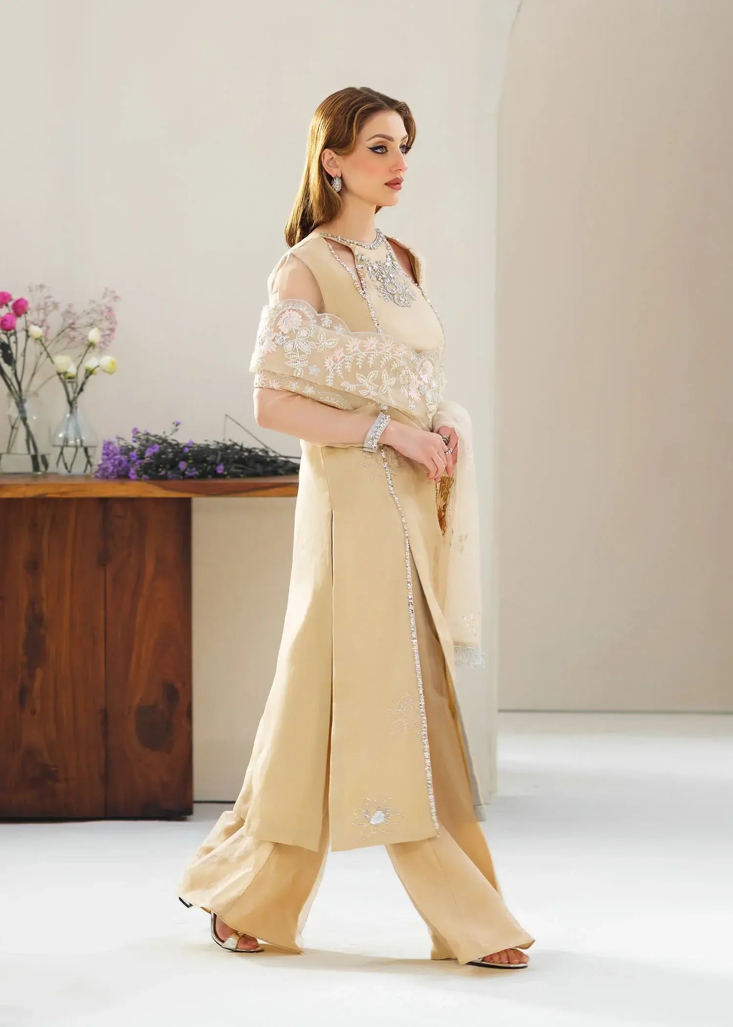 Mahum Asad | Forever and Ever Formals | Glow - Aqsa Fabrics