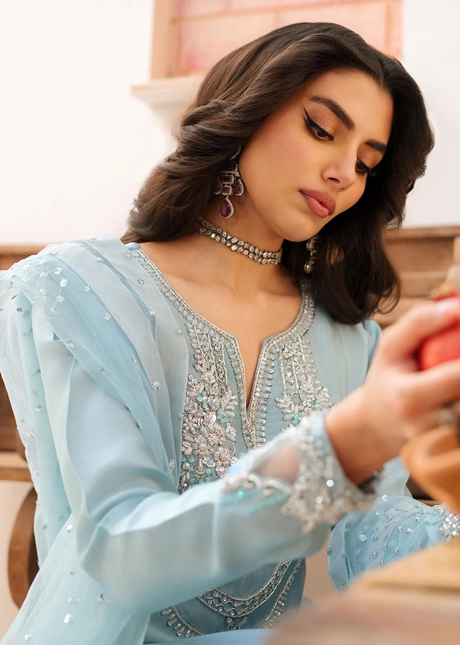 Mahum Asad | Raising The Bar | Famous - Aqsa Fabrics