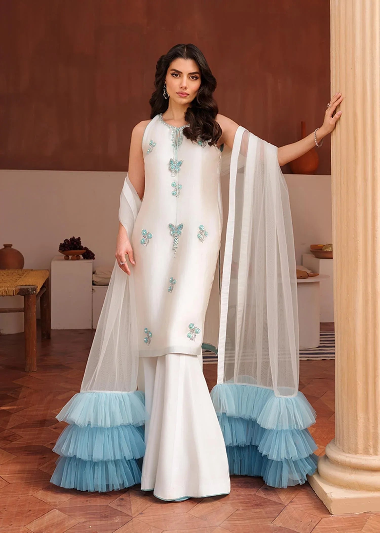 Mahum Asad | Raising The Bar | Trendsetter - Aqsa Fabrics