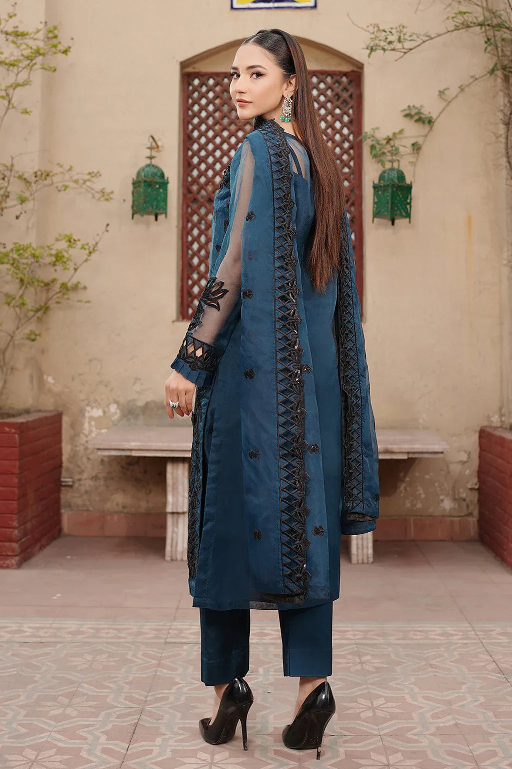 Maryams | Luxury Eid Pret | M-1102 - Aqsa Fabrics
