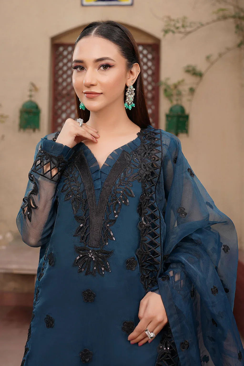 Maryams | Luxury Eid Pret | M-1102 - Aqsa Fabrics