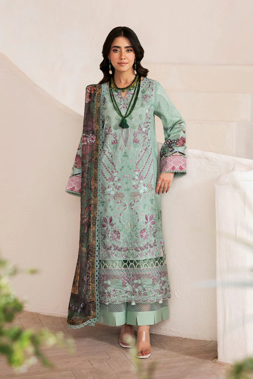 Ramsha | Mashaal Luxury Lawn | L-1405 - Aqsa Fabrics