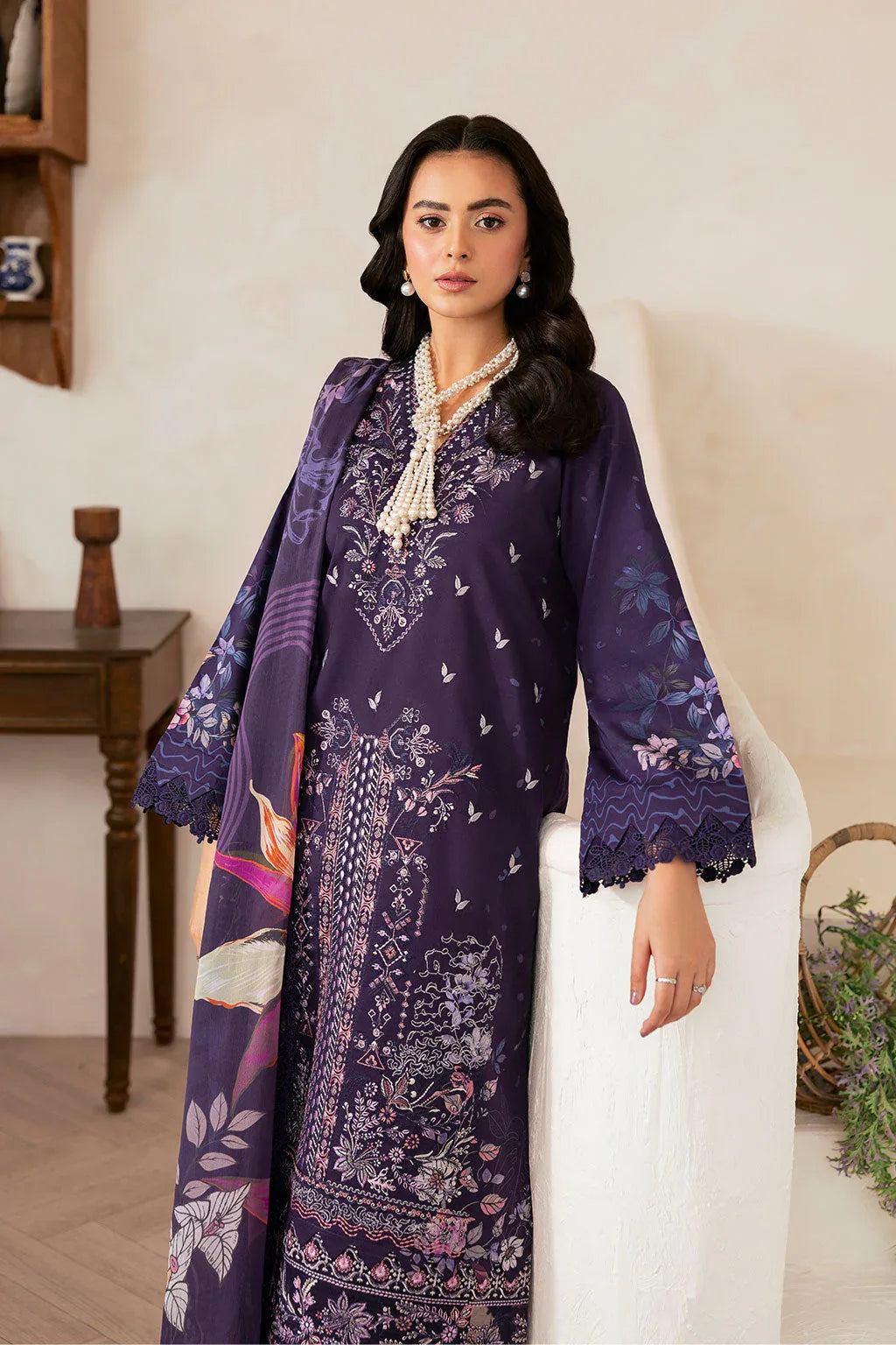 Ramsha | Mashaal Luxury Lawn | L-1401 - Aqsa Fabrics