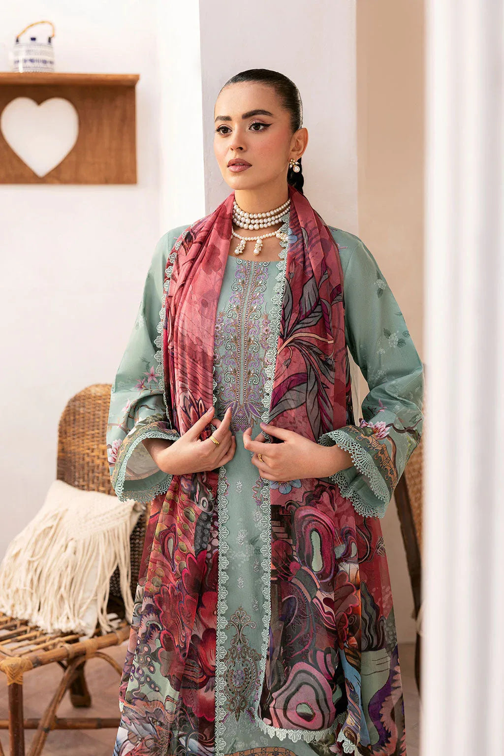 Ramsha | Mashaal Luxury Lawn |  L-1410 - Aqsa Fabrics