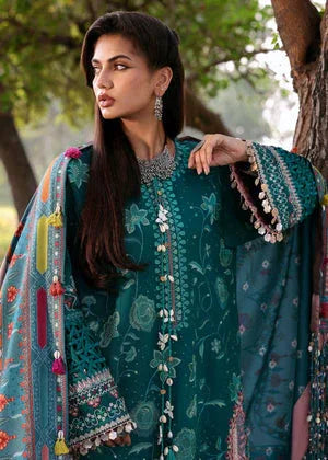Sadaf Fawad Khan | Winter 25 |  Mahpari - Aqsa Fabrics