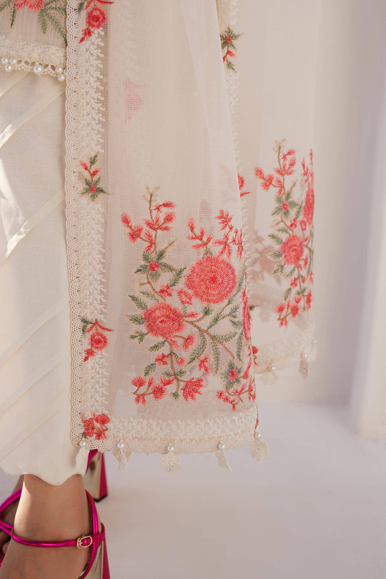 Sana Safinaz | Muzlin Spring 24 | M241-001A-CX - Aqsa Fabrics