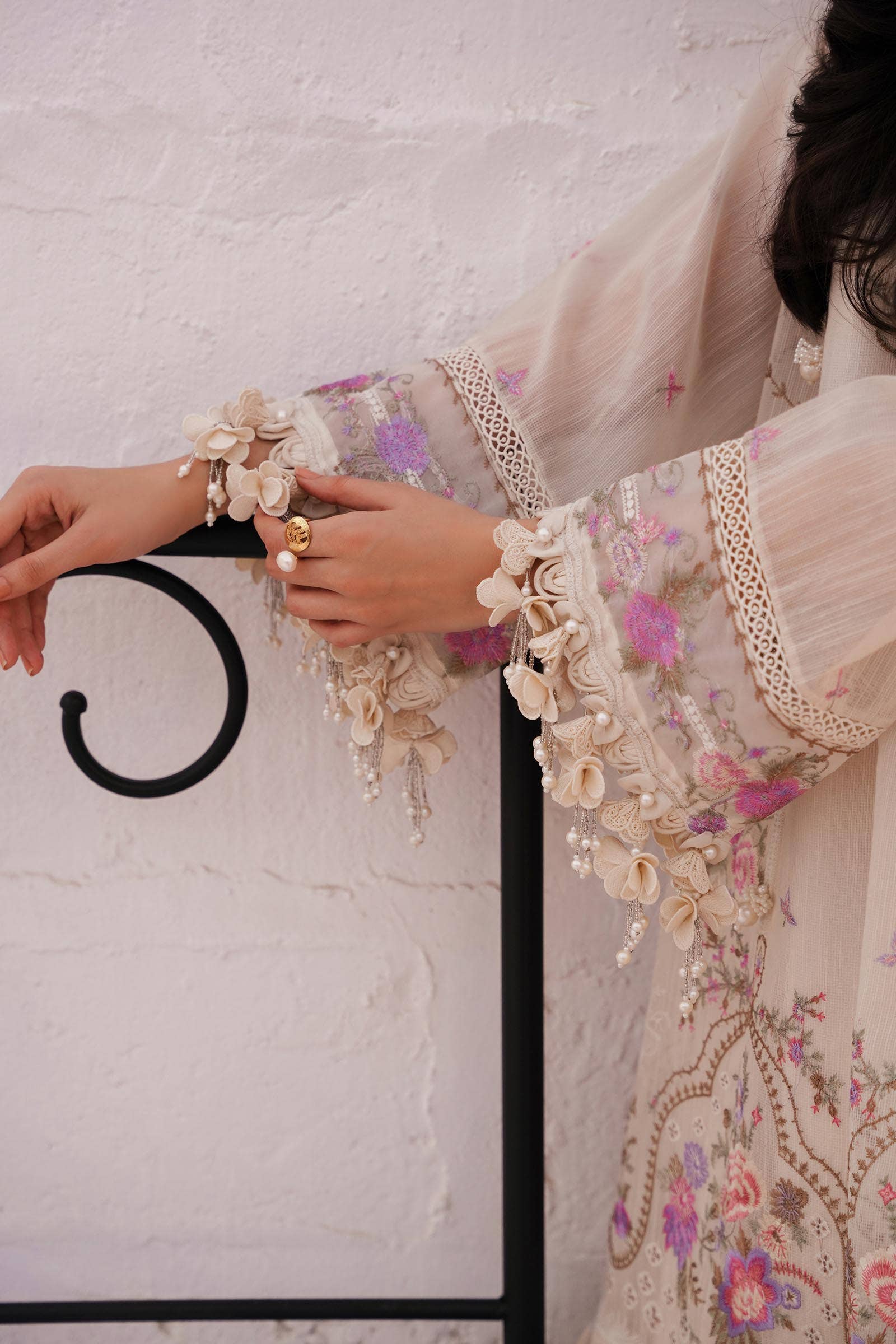 Sana Safinaz | Muzlin Spring 24 | M241-005A-CL - Aqsa Fabrics
