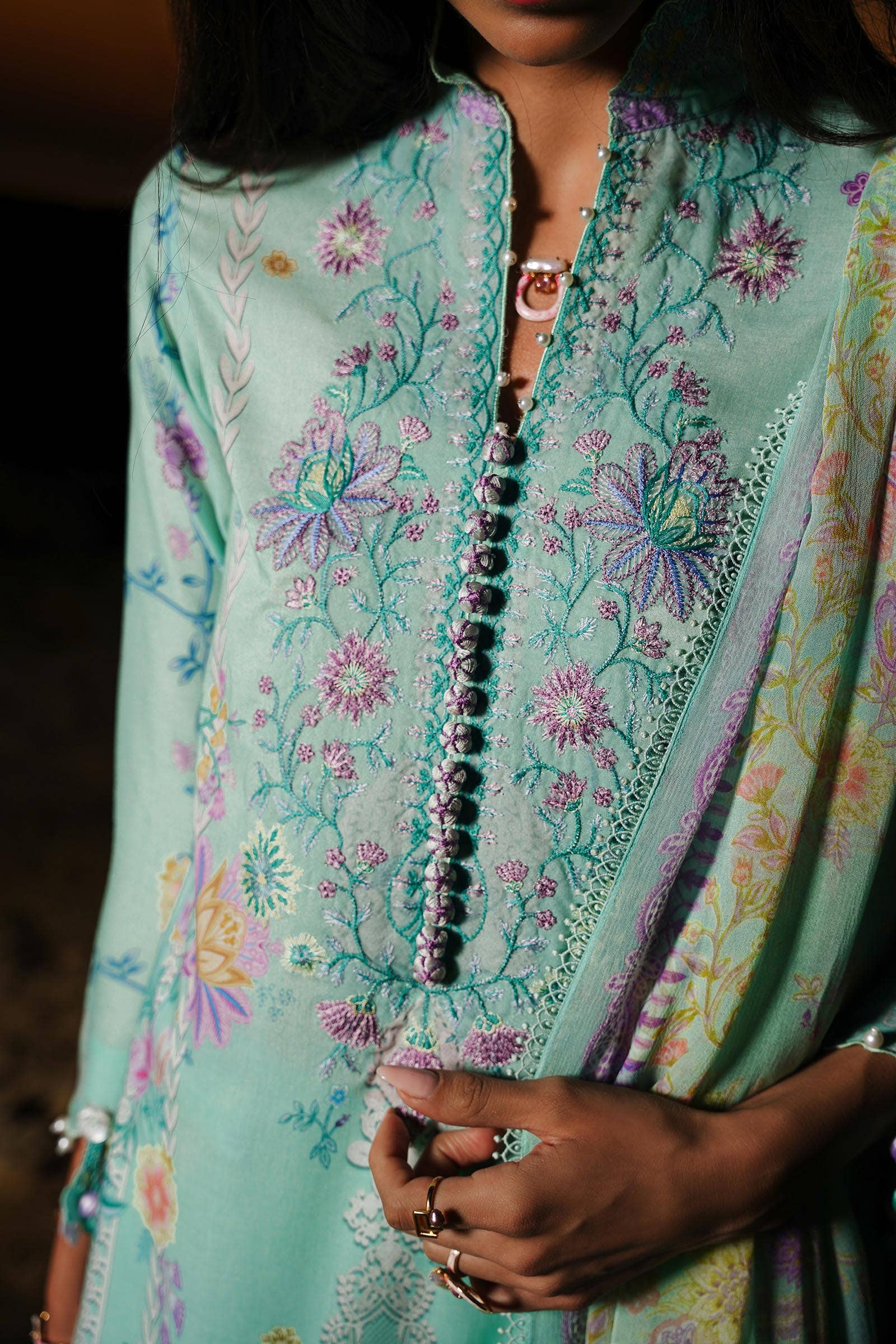 Sana Safinaz | Muzlin Spring 24 | M241-008B-CI - Aqsa Fabrics