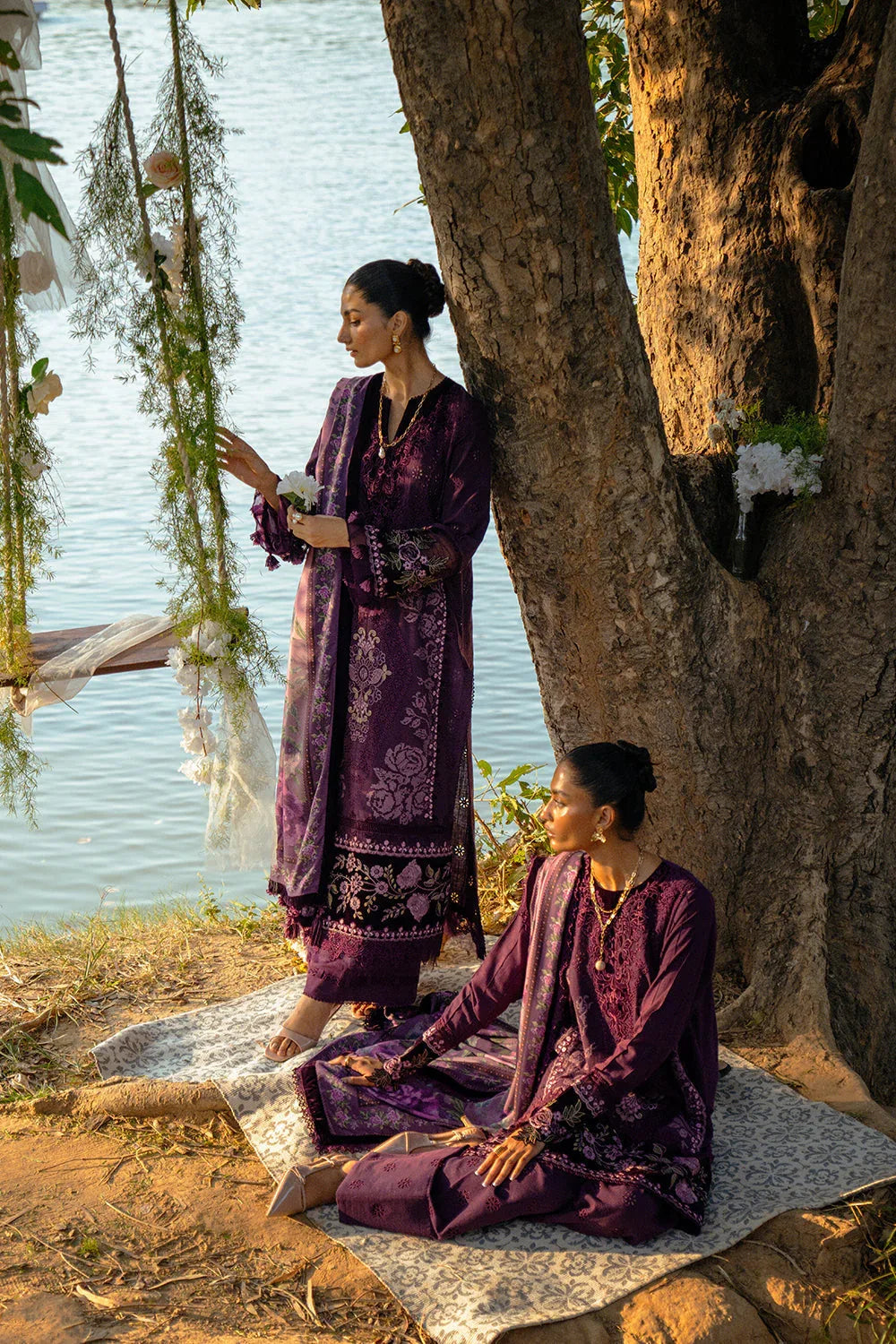 Saira Rizwan | Winter 2024 | RUNI-SRW24-02 - Aqsa Fabrics