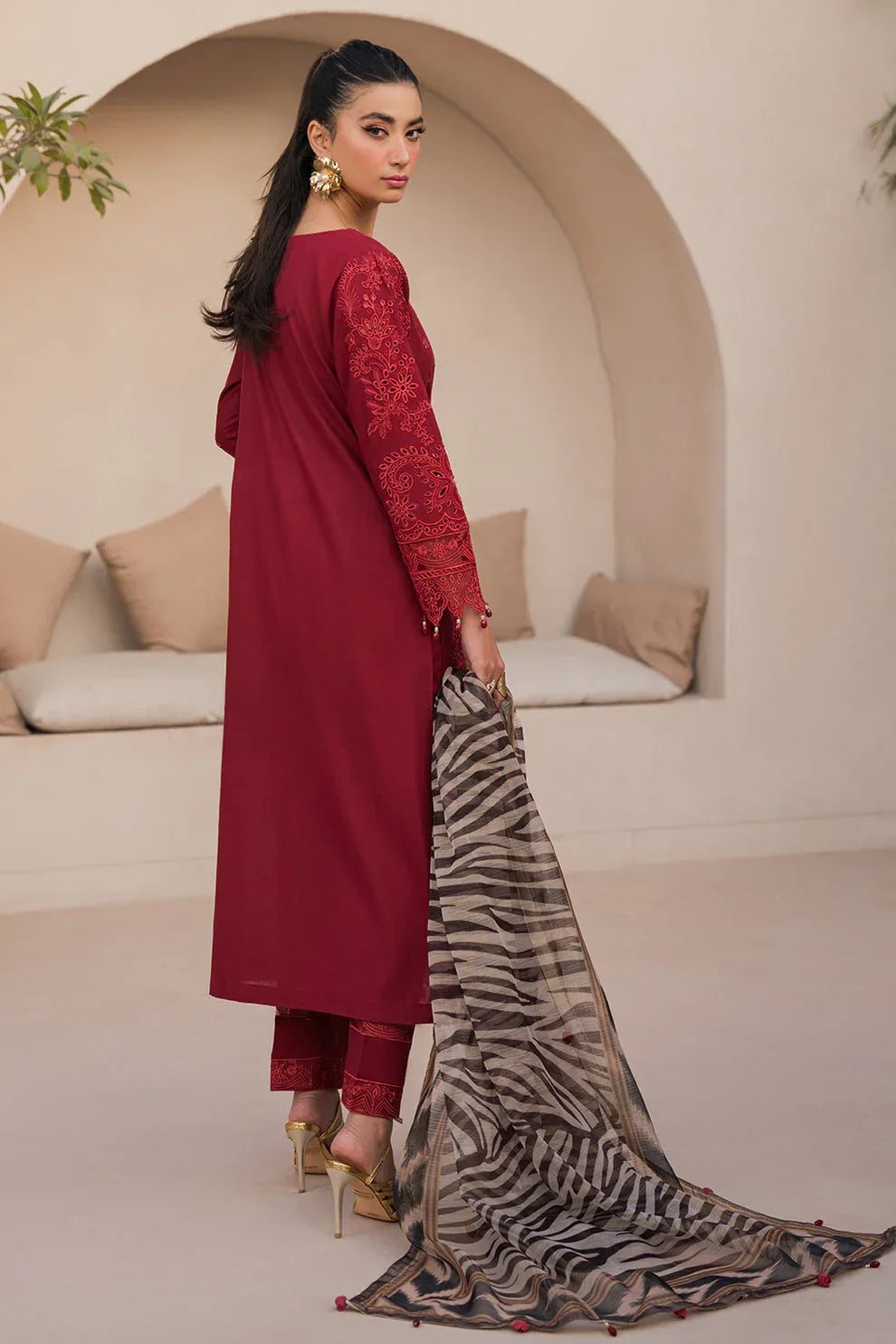 Neeshay | Symphony Luxury Lawn 24 | Cadence - Aqsa Fabrics
