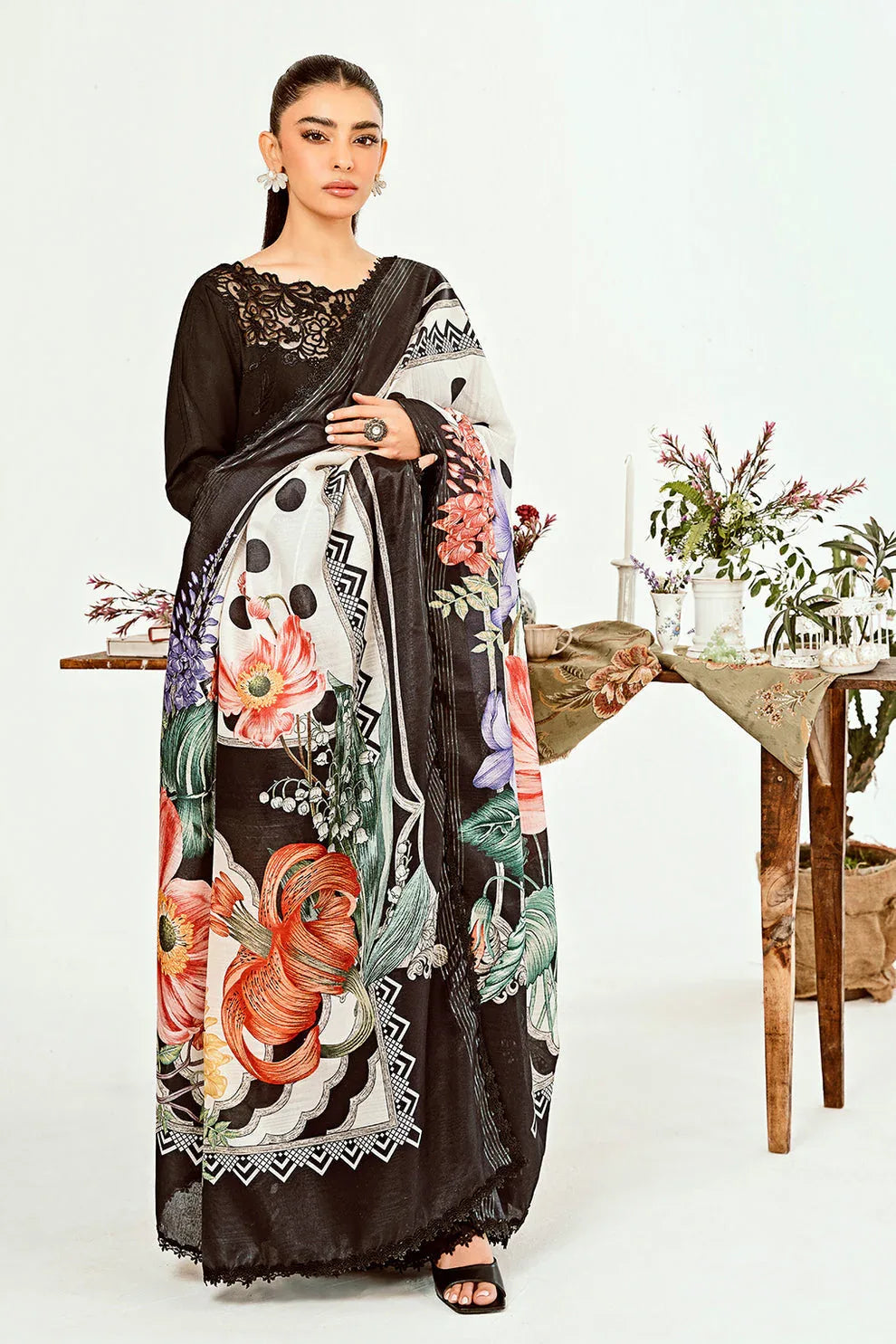 Neeshay | Zoella Lawn Collection | Amara - Aqsa Fabrics