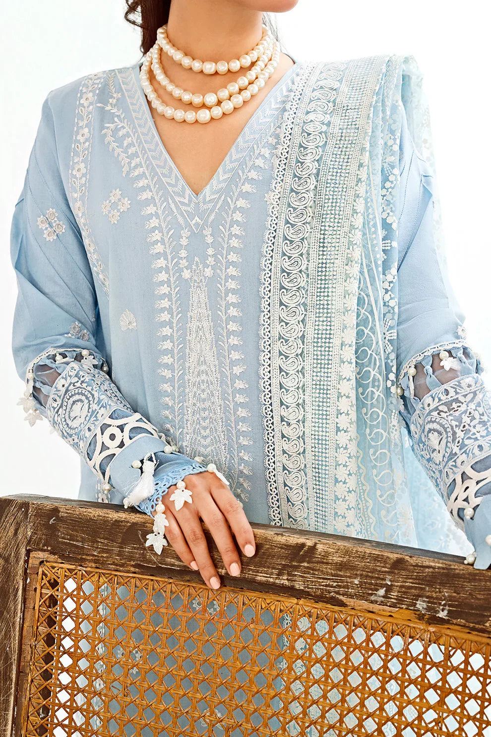 Neeshay | Zoella Lawn Collection | Isla - Aqsa Fabrics