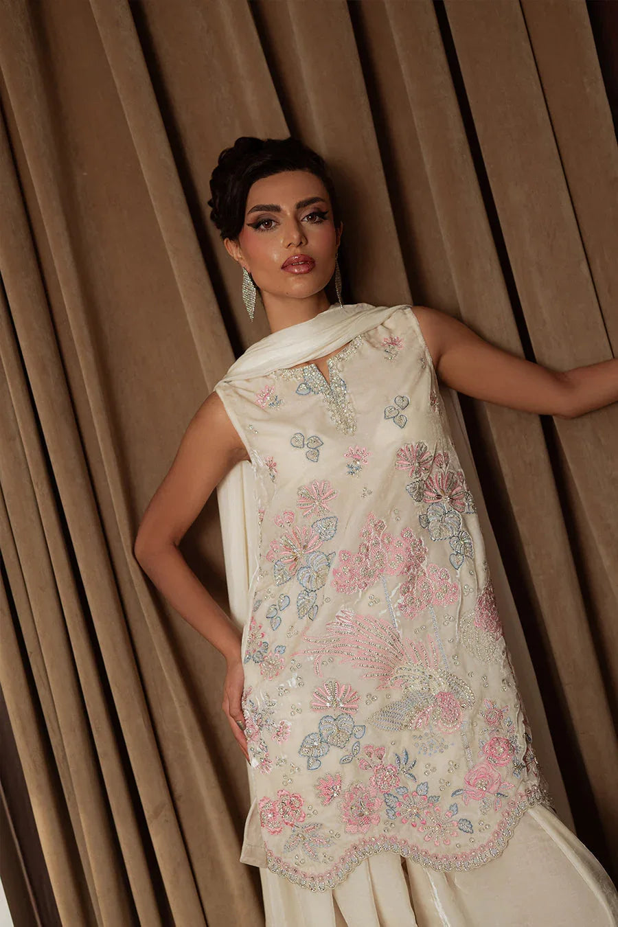 Saira Rizwan | Velvet Pret 25 | NARGIS-SRVP25-07 - Aqsa Fabrics
