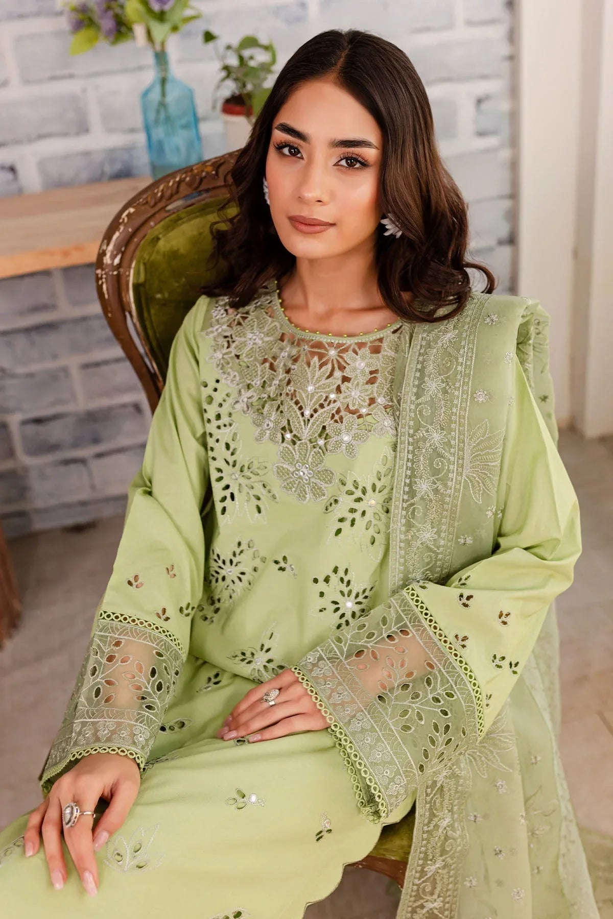 Nureh | Shades Of Summer | NP-490 - Aqsa Fabrics
