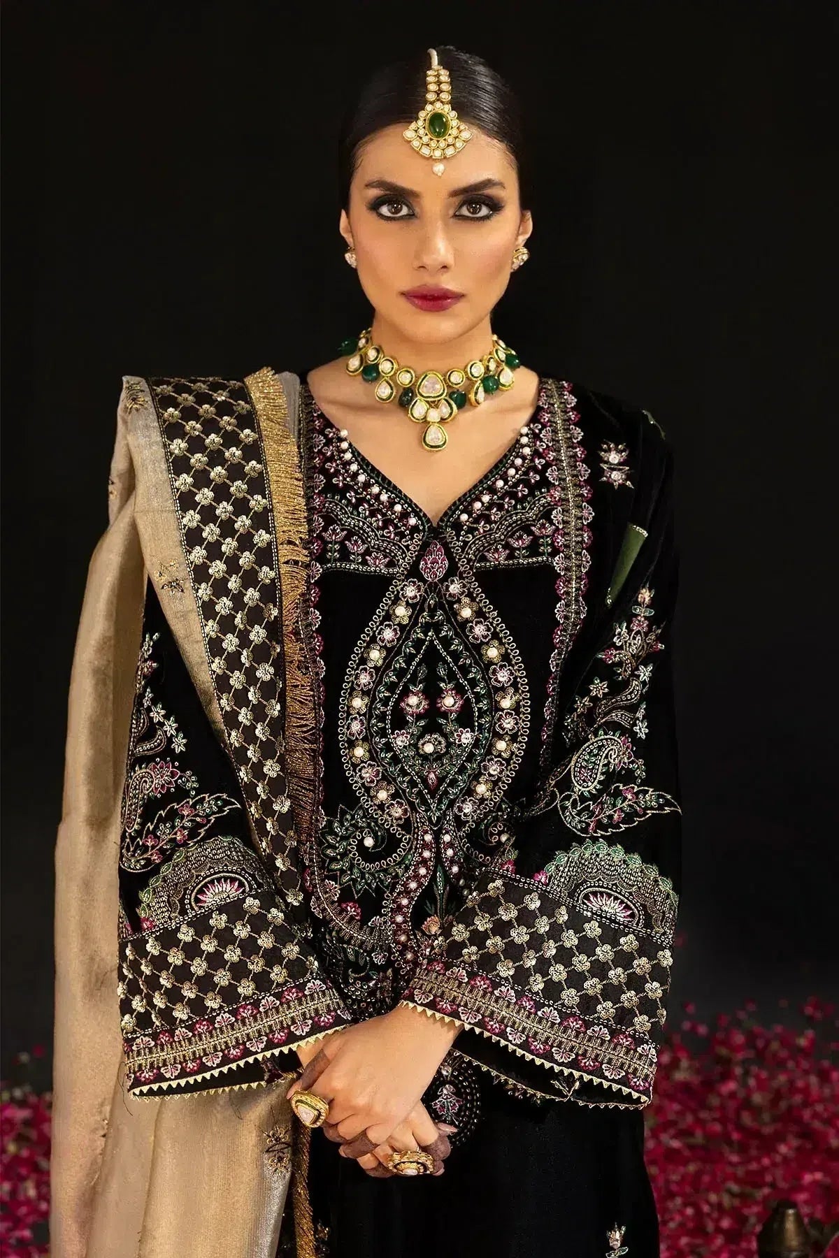 Nureh | Maya Velvet 23 | Morbagh - Aqsa Fabrics