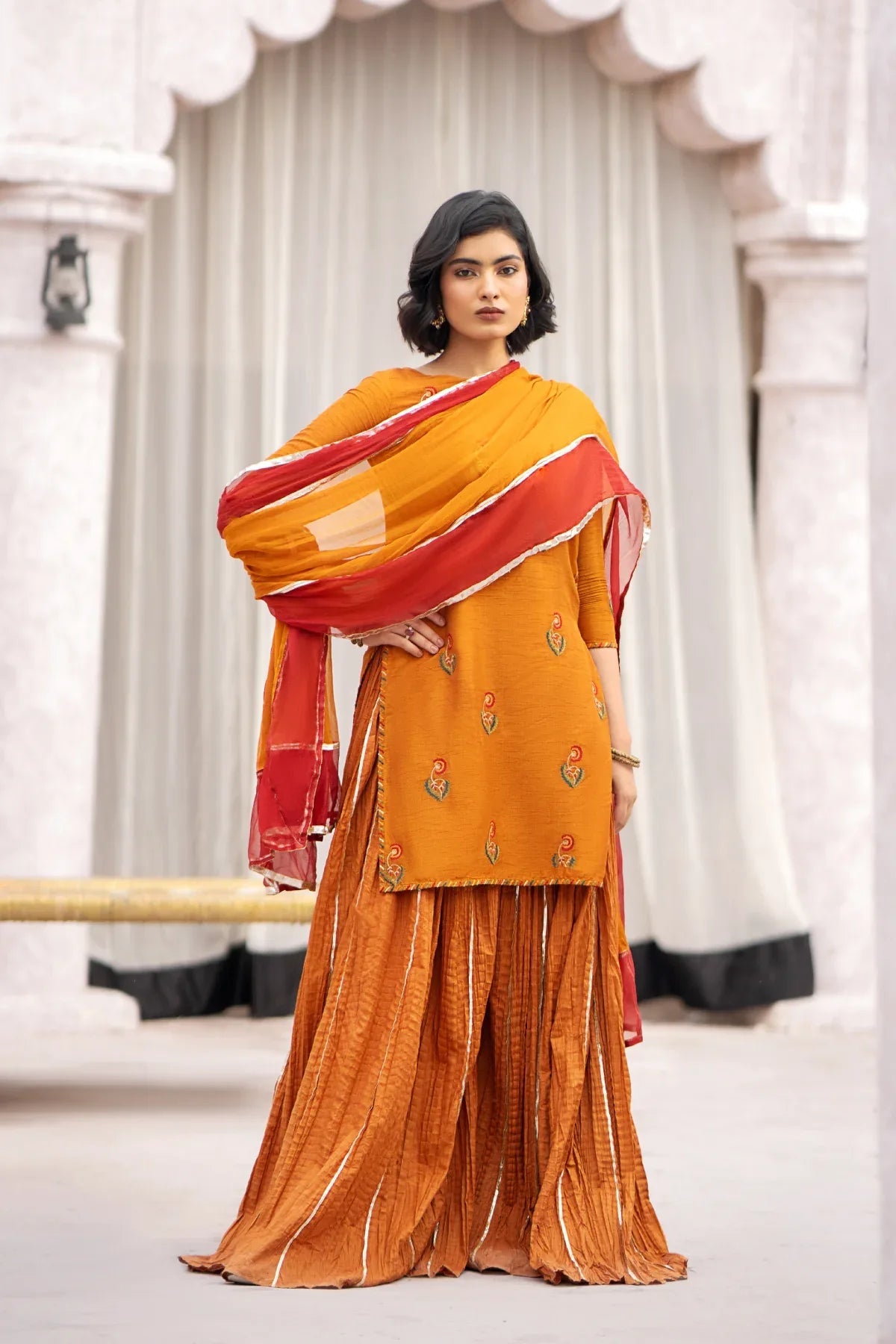 Erum Khan | Sakhiyan Formals | GULDAUDI - Aqsa Fabrics