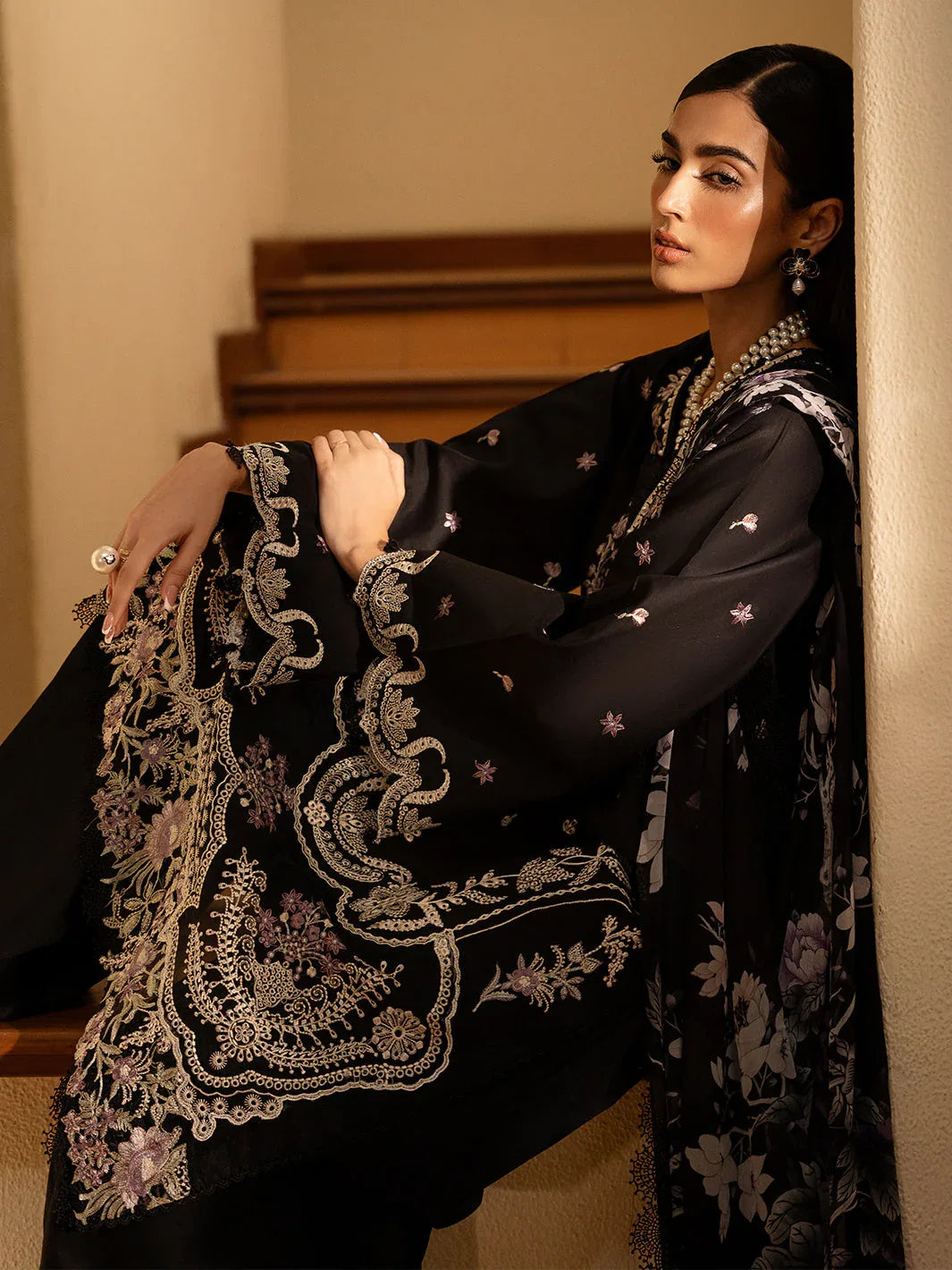 Izel | Dastak Luxury Lawn | QALAH - Aqsa Fabrics