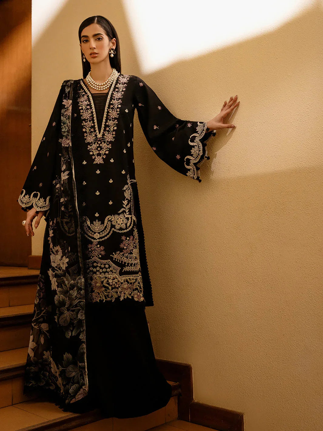 Izel | Dastak Luxury Lawn | QALAH - Aqsa Fabrics