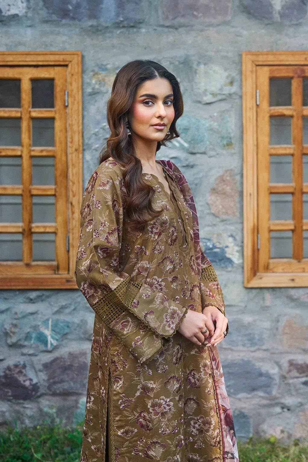 Ramsha | Riwaj Winter Collection | J-702 - Aqsa Fabrics