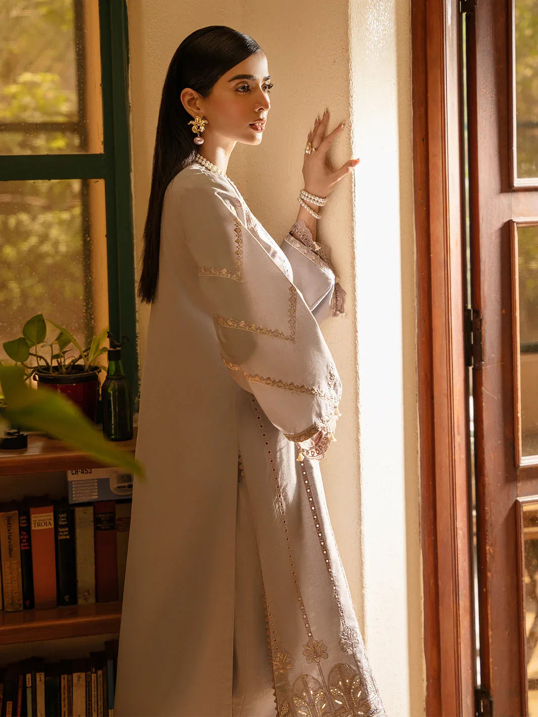 Izel | Dastak Luxury Lawn | SAAYE - Aqsa Fabrics