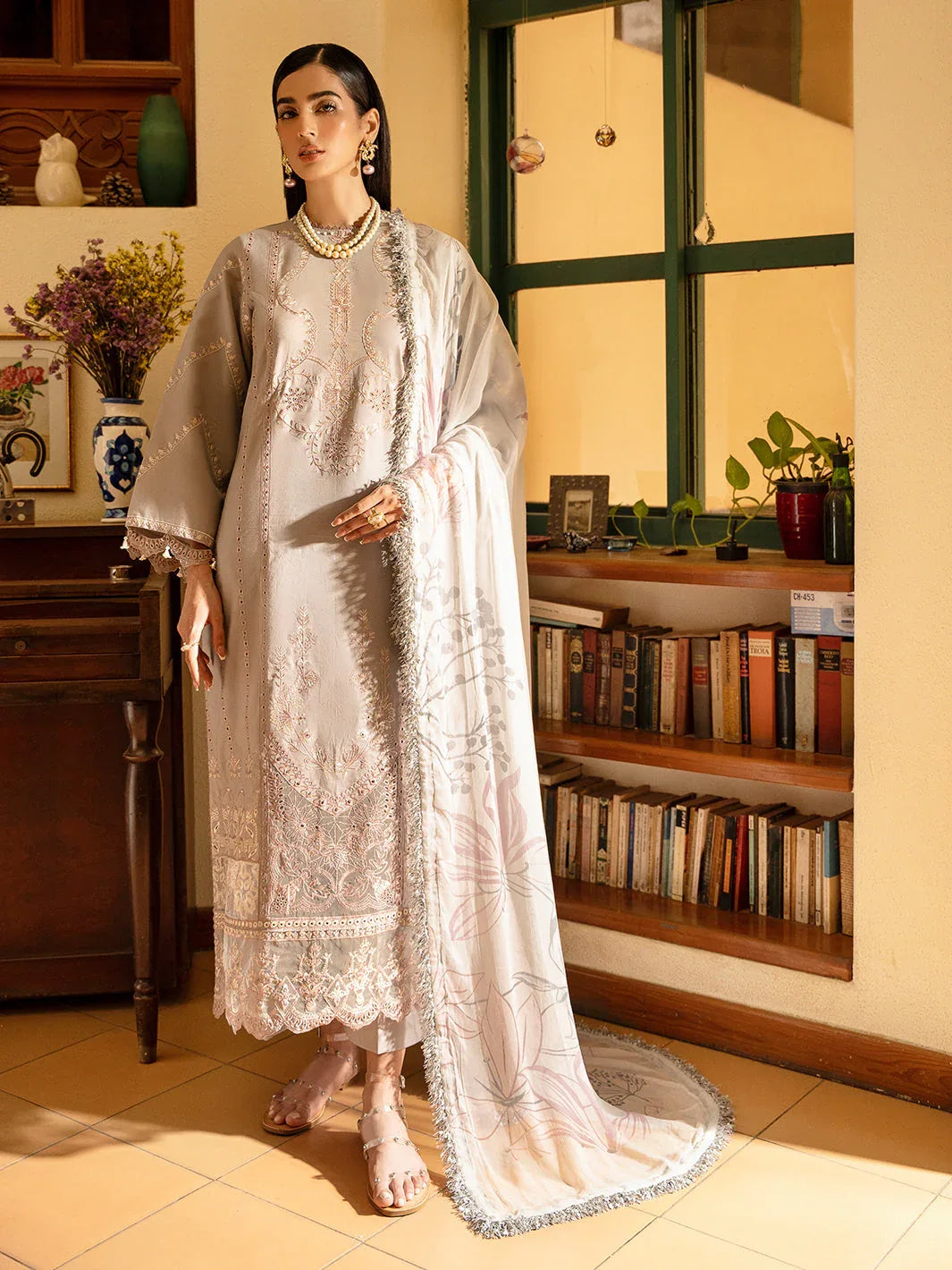 Izel | Dastak Luxury Lawn | SAAYE - Aqsa Fabrics