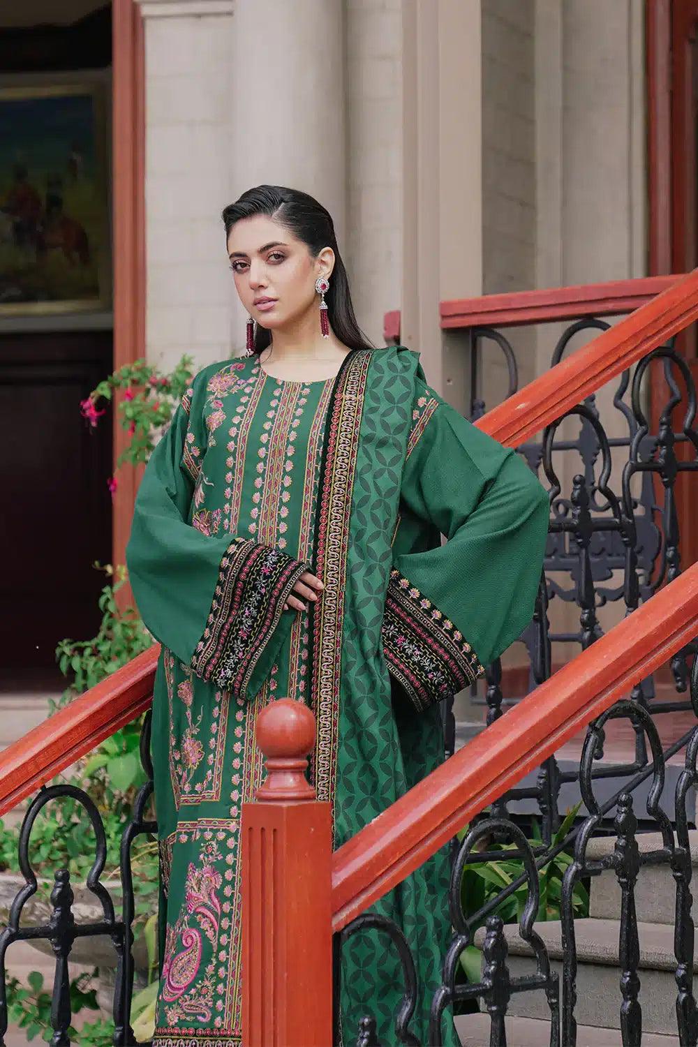 Saira Rizwan | Winter 23 | ISMAT SR-01 - Aqsa Fabrics