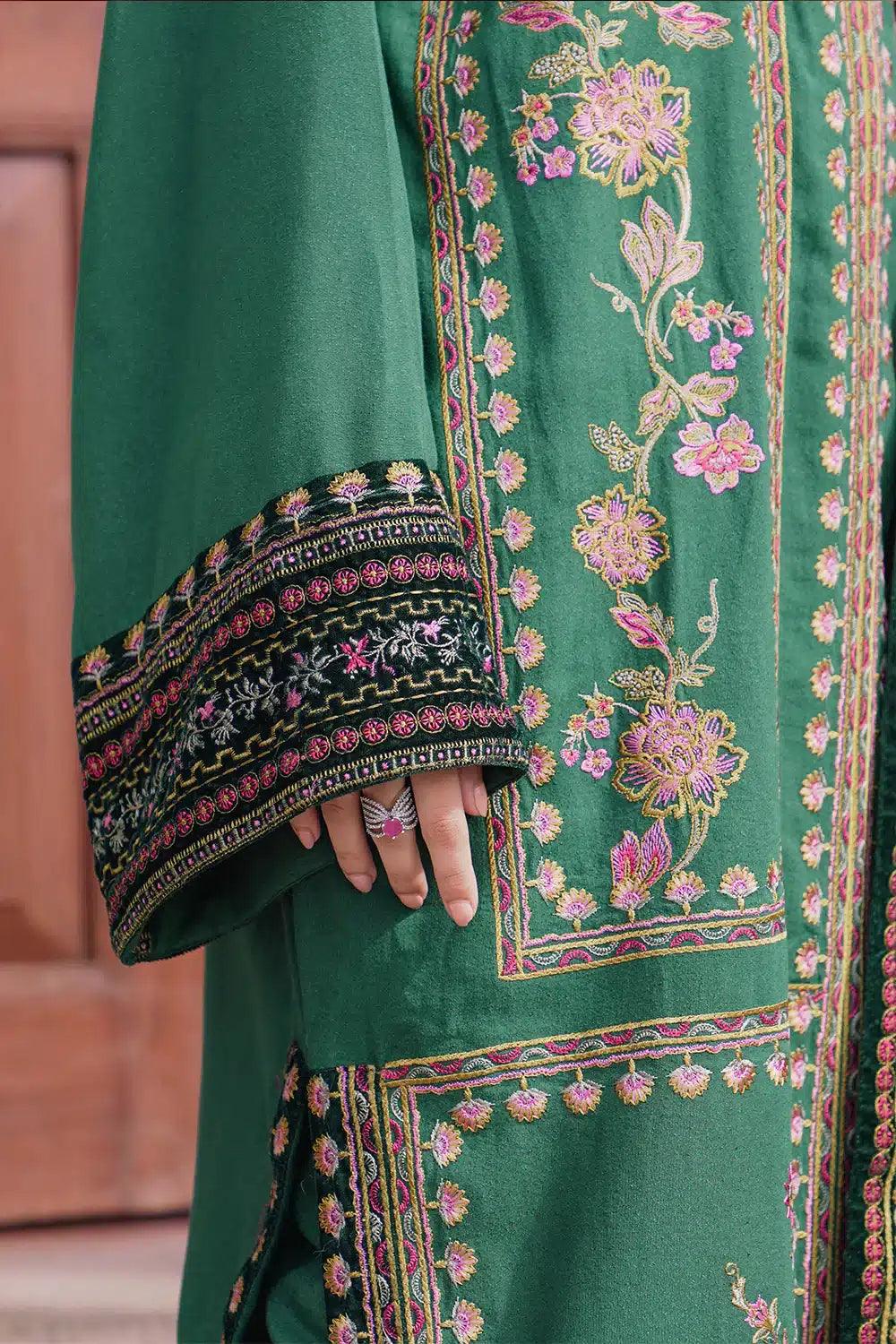Saira Rizwan | Winter 23 | ISMAT SR-01 - Aqsa Fabrics